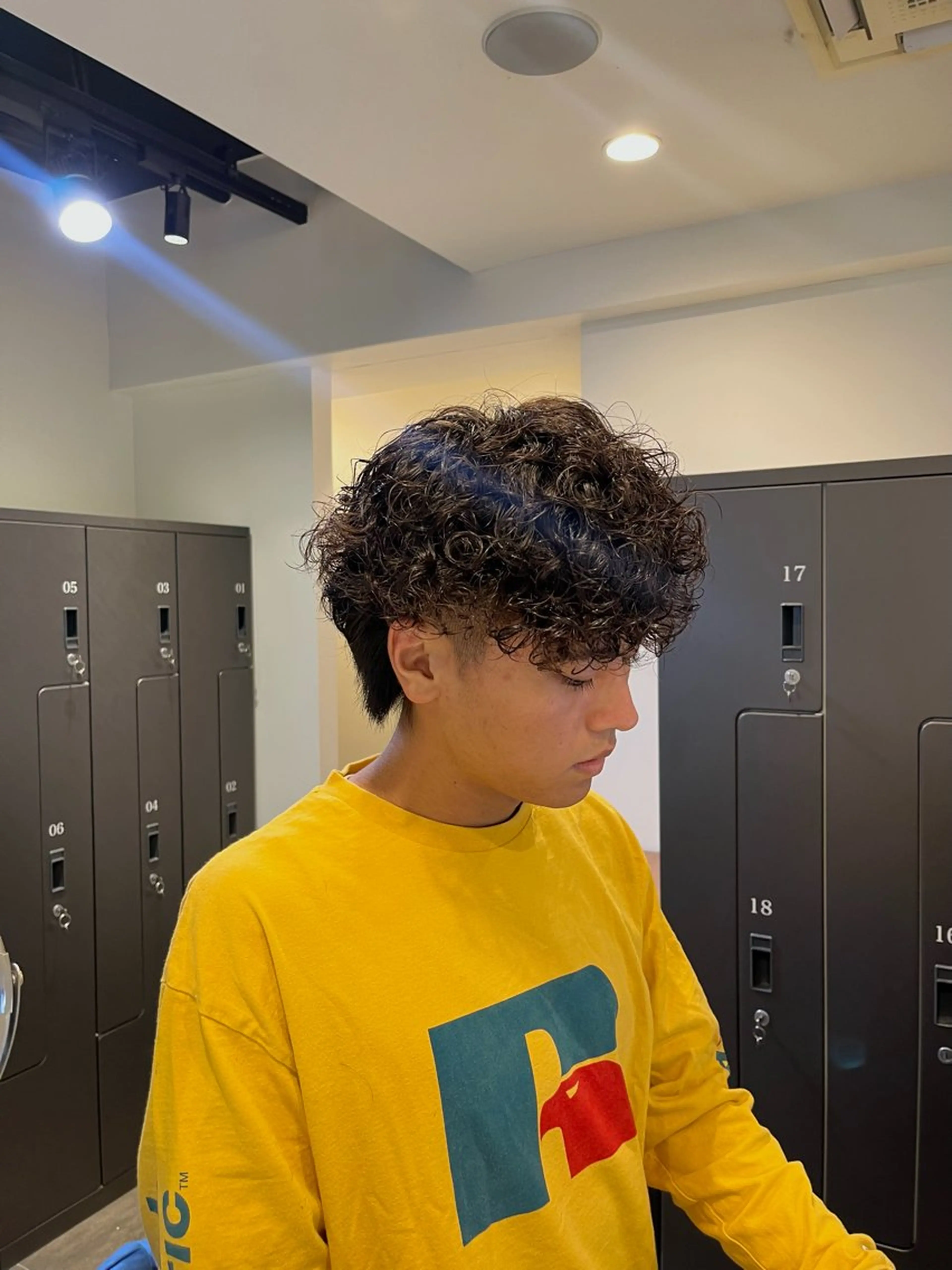 パーマ メンズ 中川 蓮のヘアスタイル