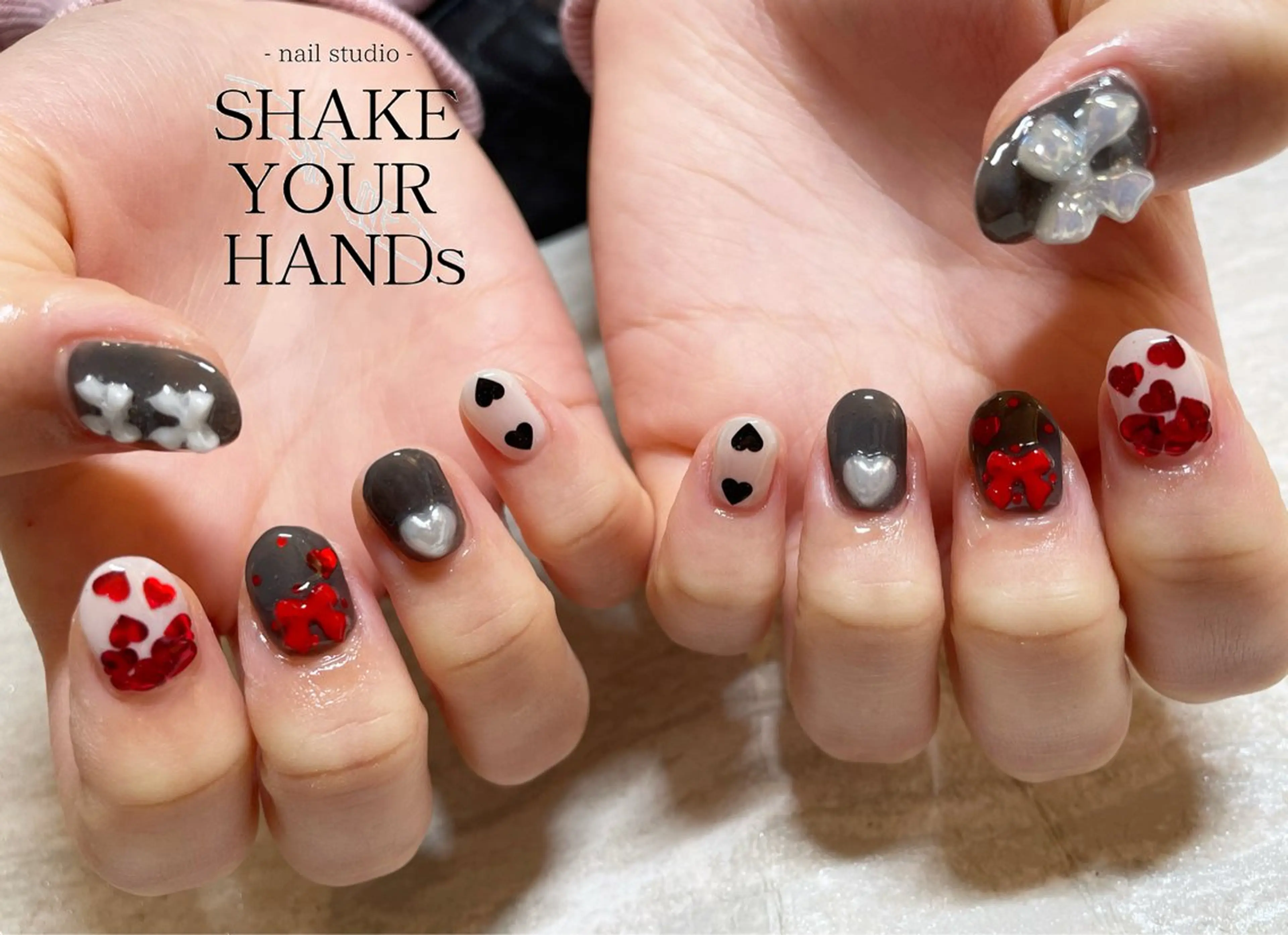 ネイル ハンドネイル ネイルスタジオ シェイクユアハンズのネイルデザイン