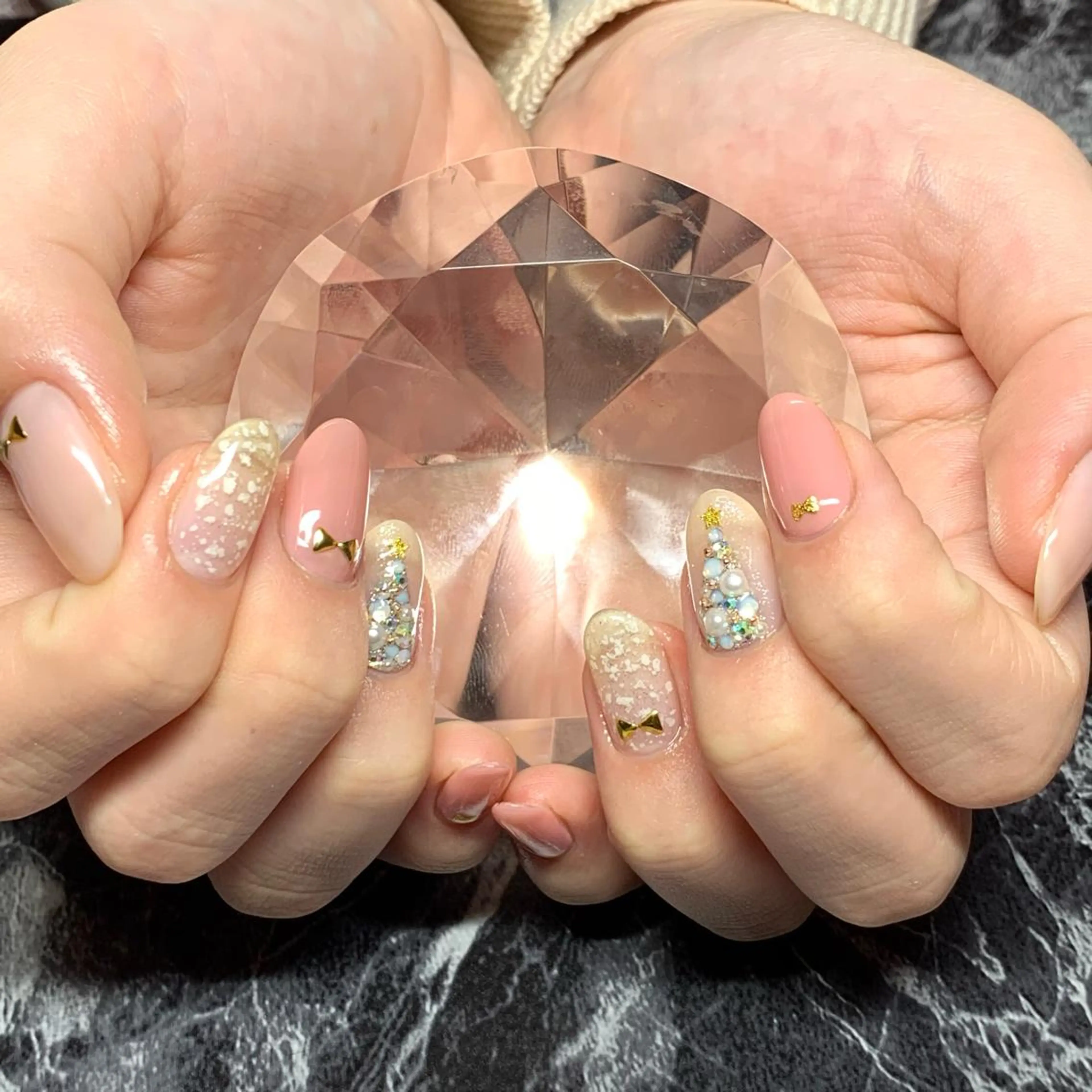 ネイル RuxuryNail ／RiAnnaのネイルデザイン