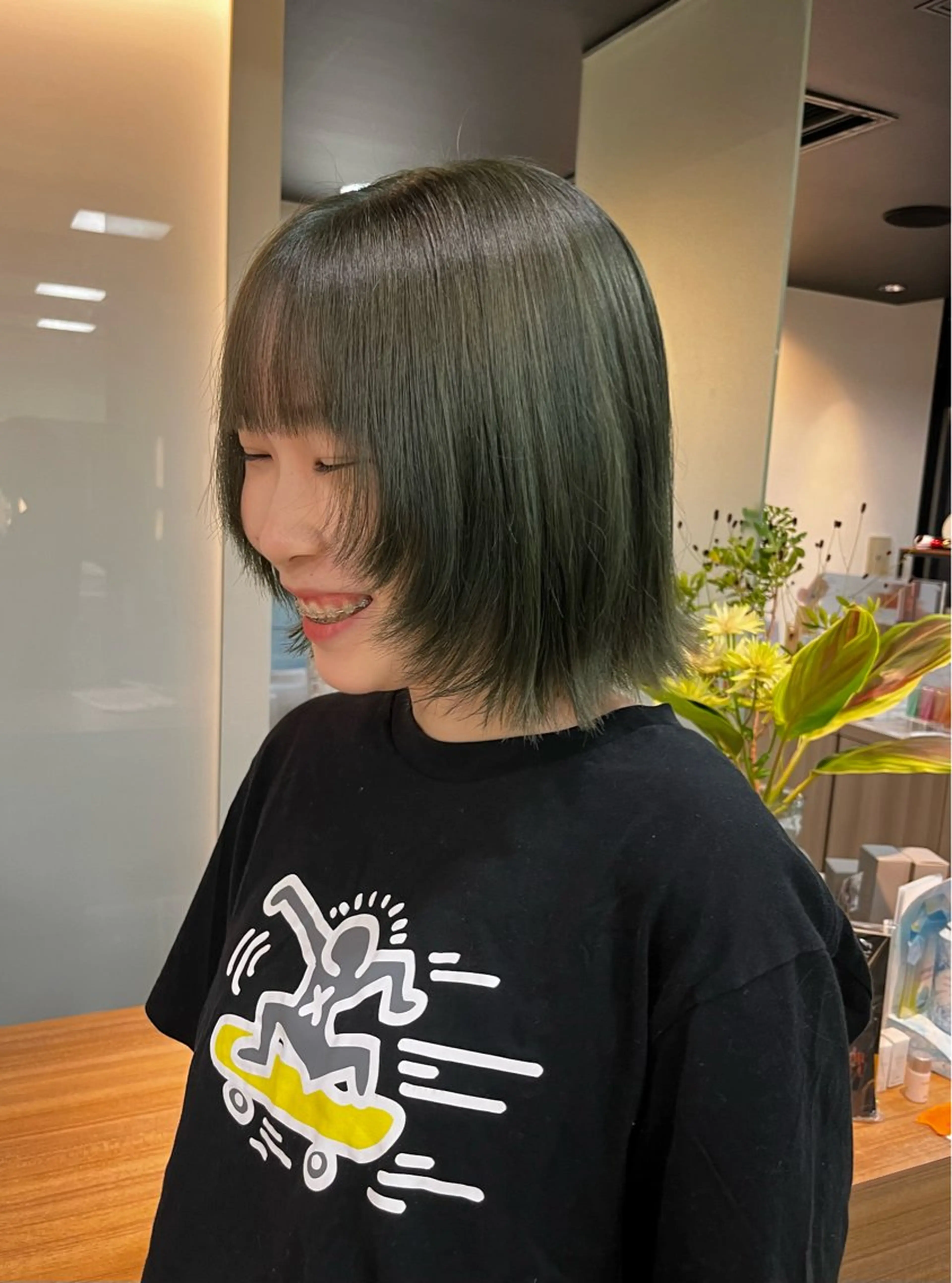 ショート カラー 切りっぱなしボブ ボブ 顔まわりレイヤー レイヤーカット レイヤーカット/ カラー/ko-noのヘアスタイル