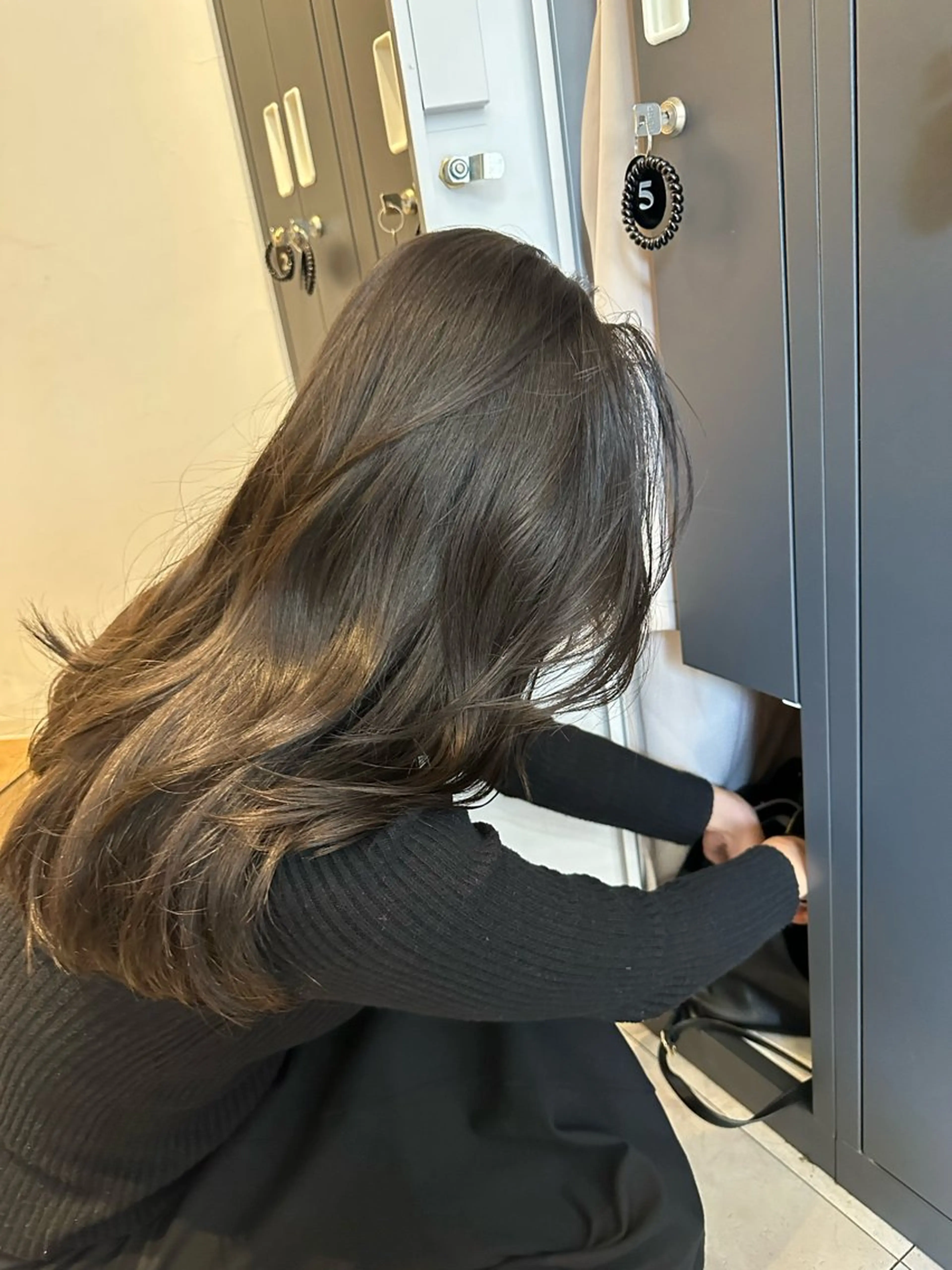 カラー VIEWユリナ メイク/ カットのヘアスタイル