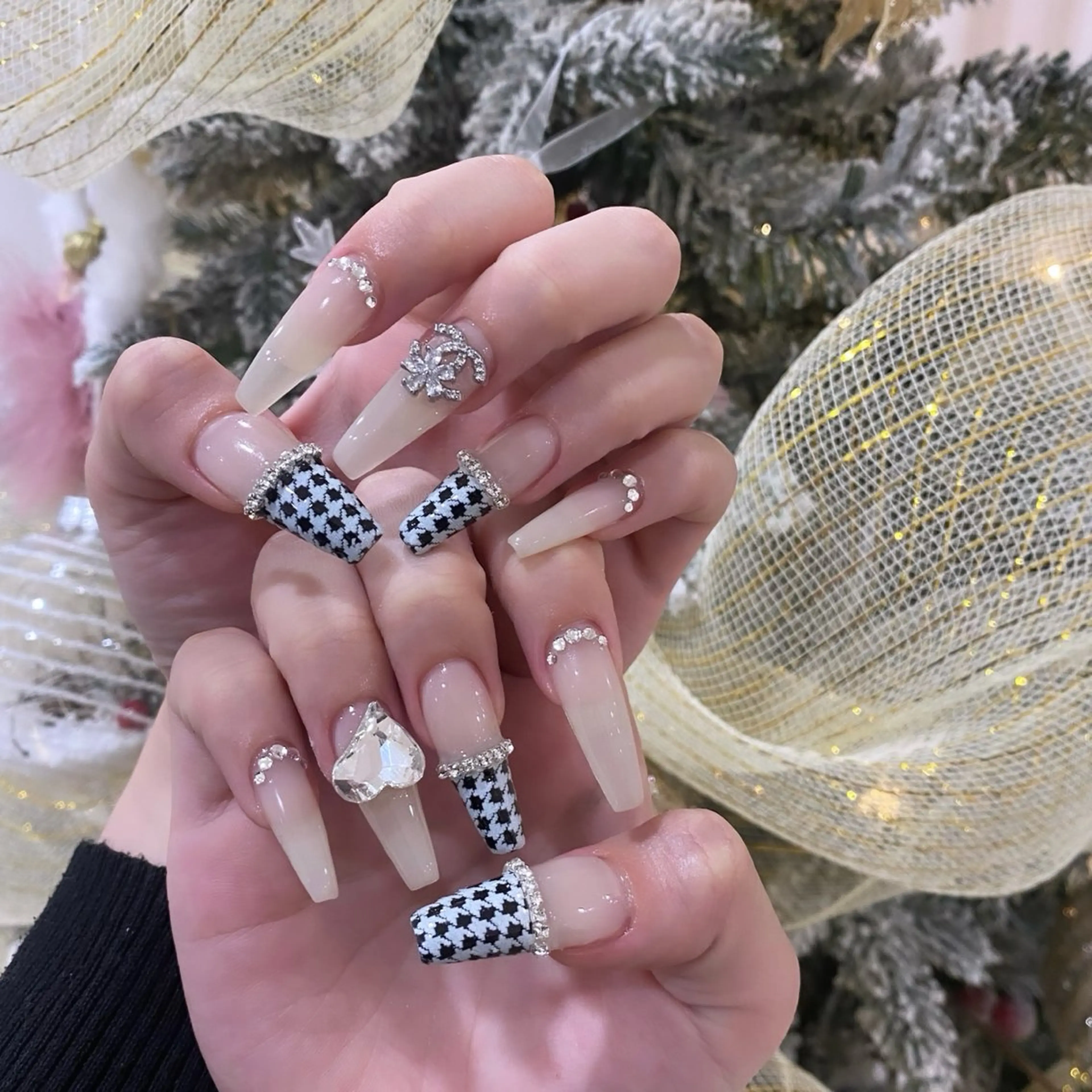 ネイル FLY Nail Salonのネイルデザイン