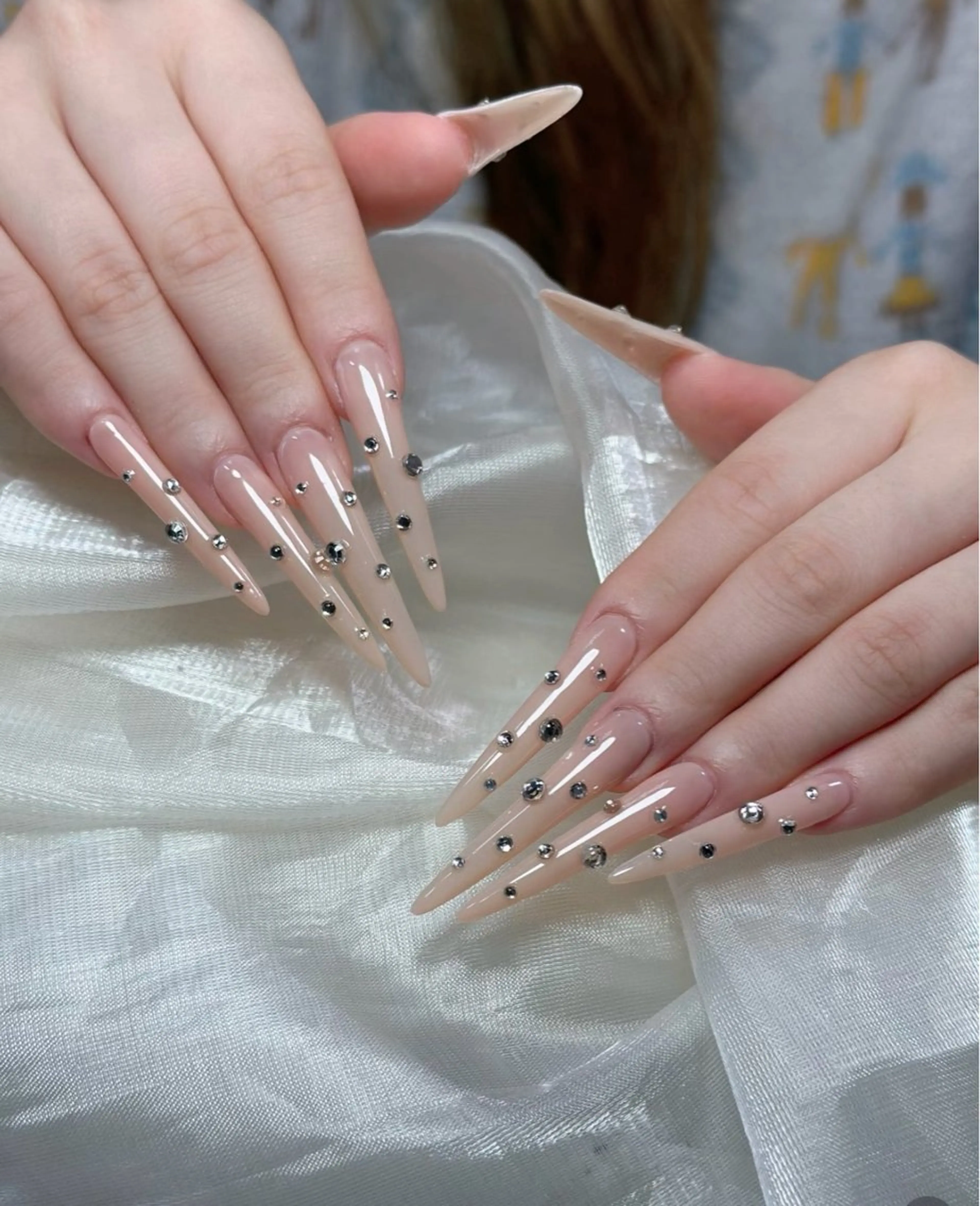 ネイル フレンチネイル キラキラネイル 韓国ネイル シンプルネイル ワンホンネイル ハンドネイル MEI Nailのネイルデザイン