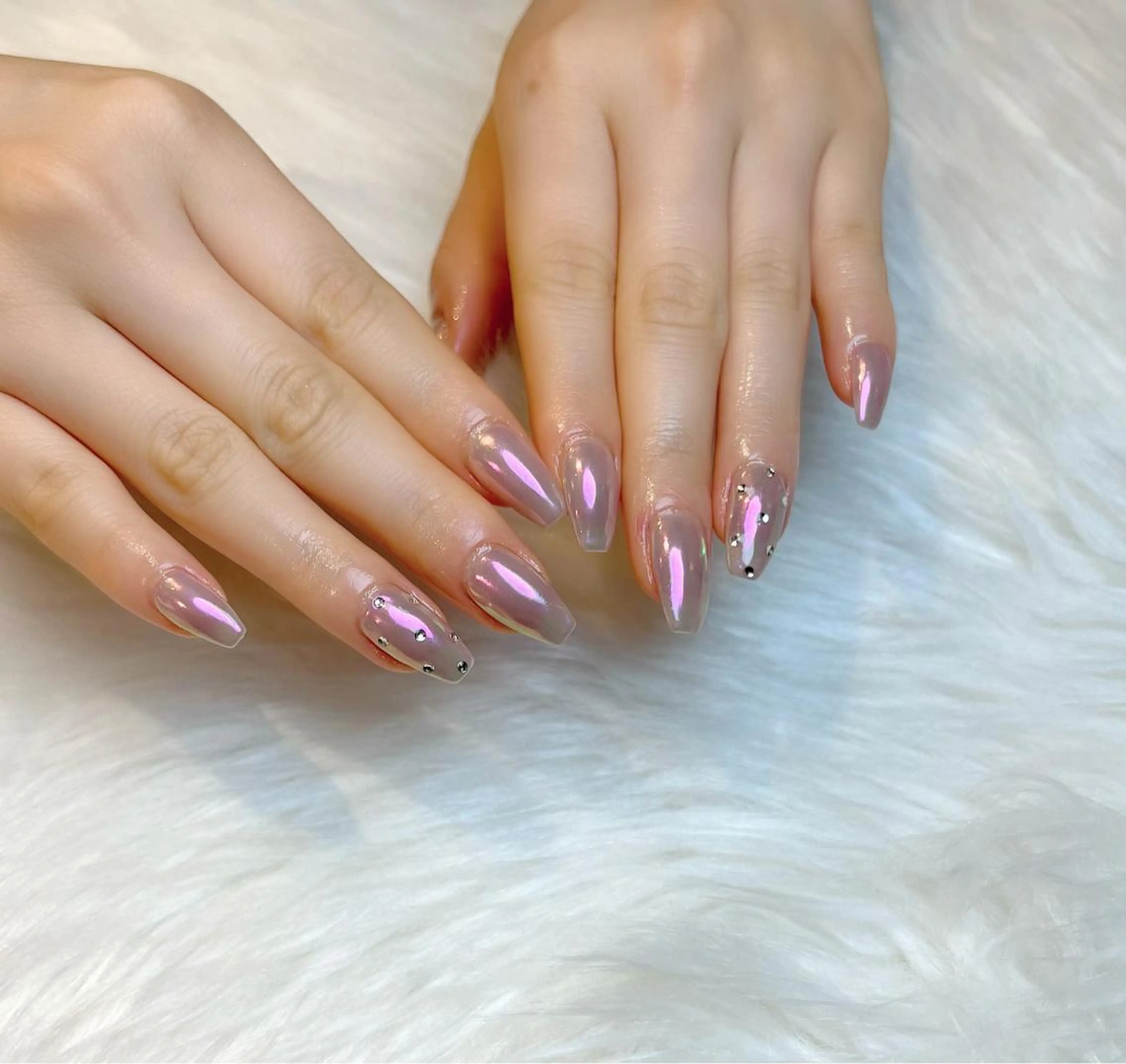 ネイル オーロラネイル ピンク Lino+ ネイル&よもぎ蒸しのネイルデザイン