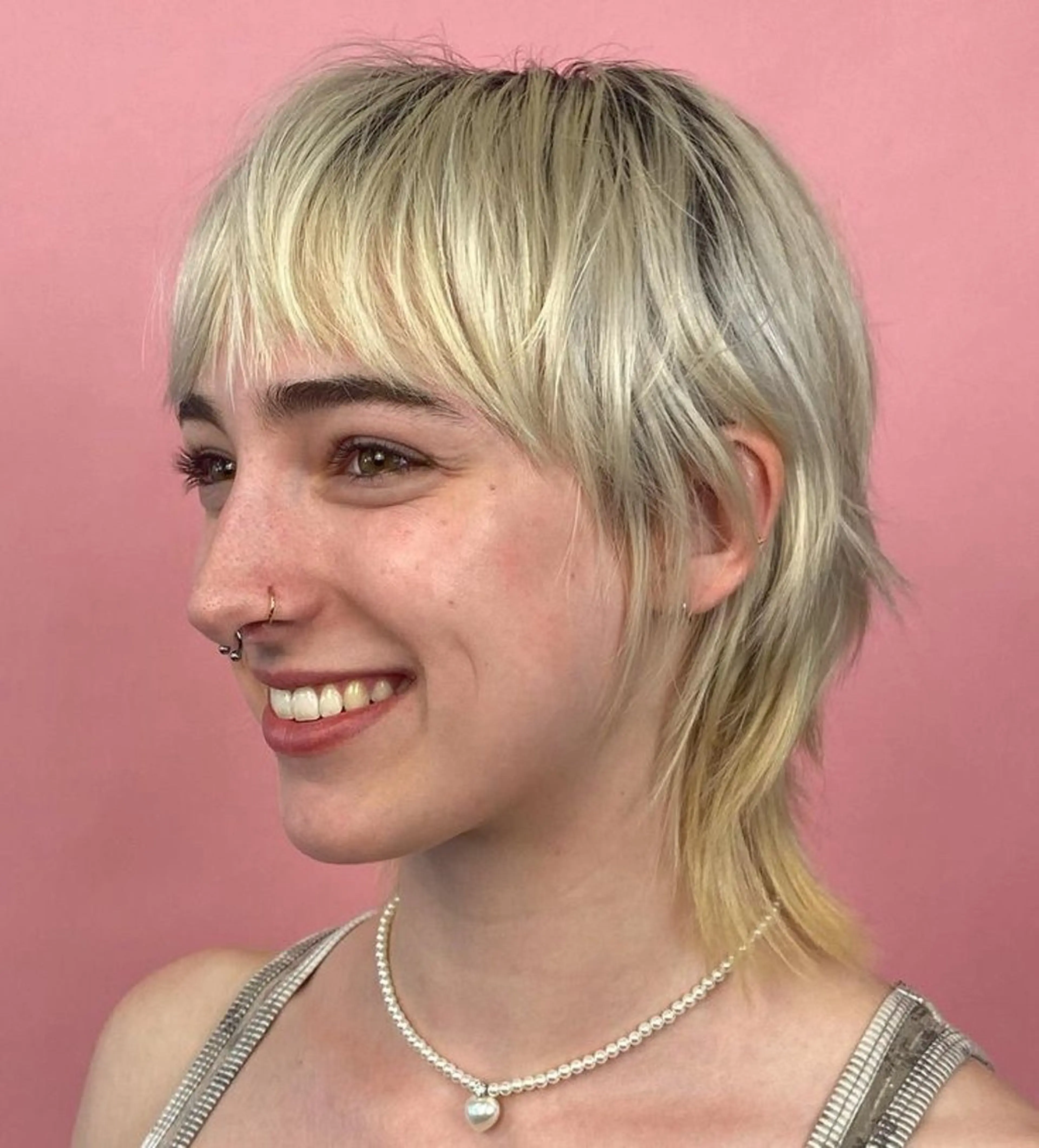 ショート nalu.所属・前山 七海のヘアスタイル