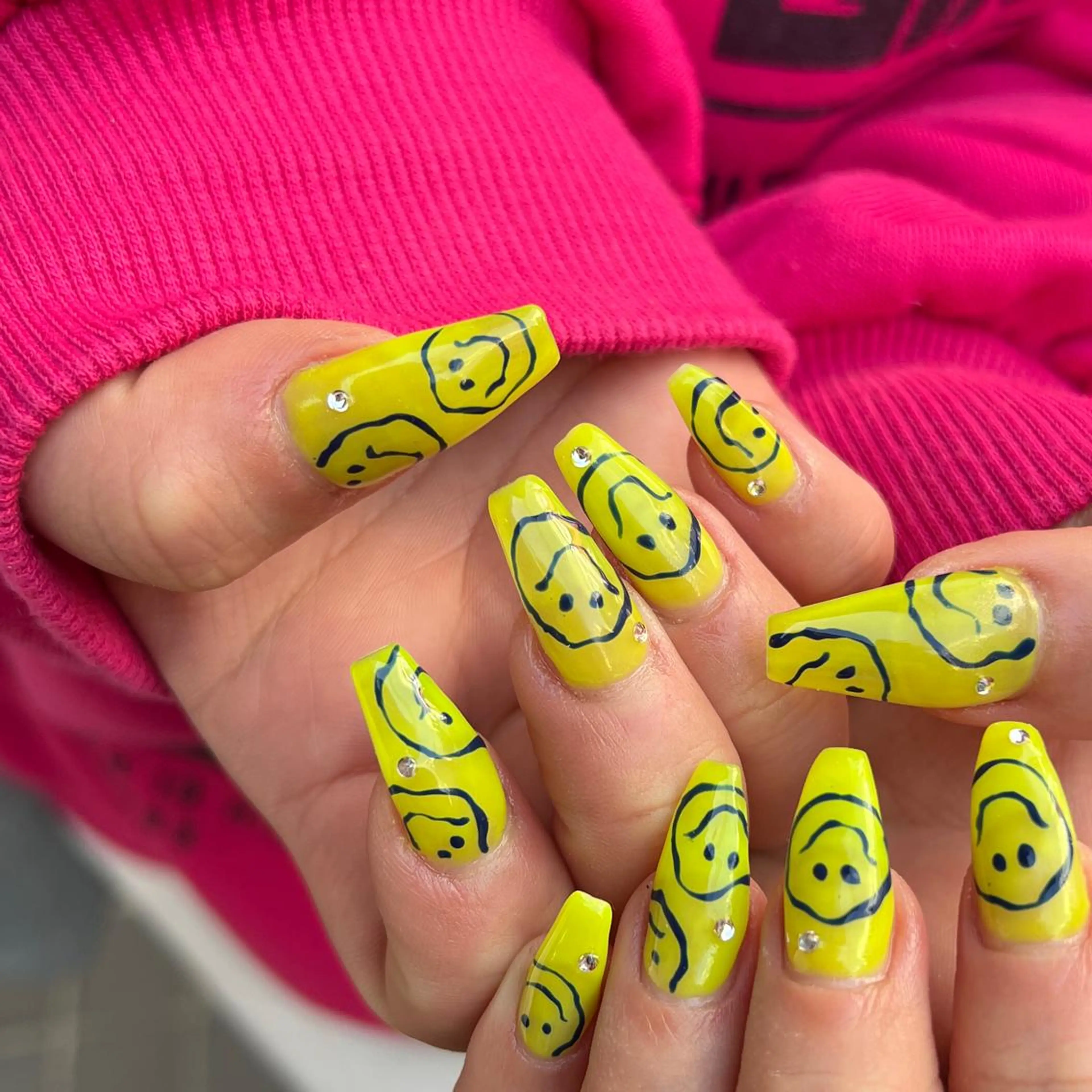 ネイル ハンドネイル 河野 弥月のネイルデザイン