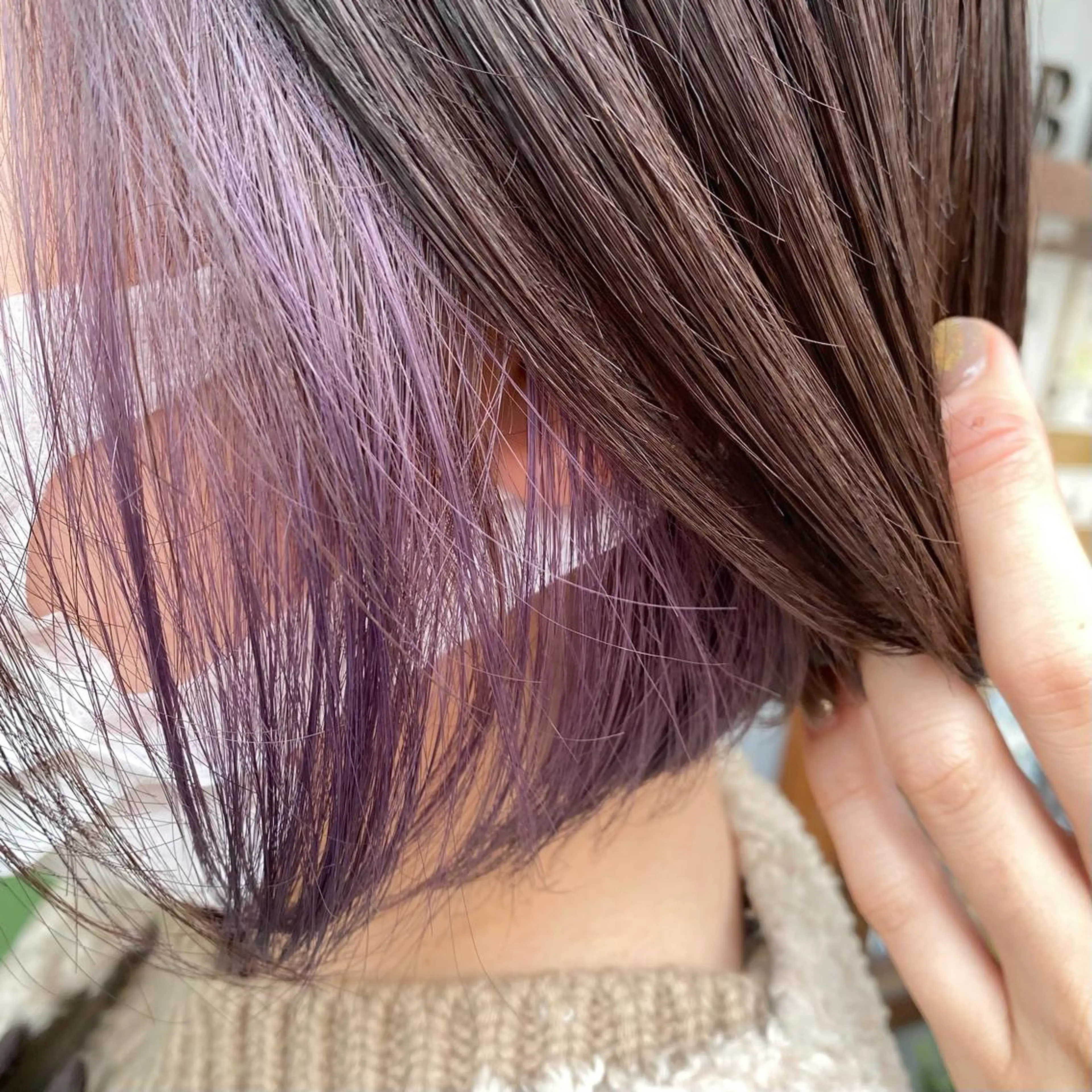 ショート カラー アディクシーカラー ブリーチ パープルカラー カット ヘアカラー トリートメント ヘッドスパ BRITS 渡辺 菜々子のヘアスタイル