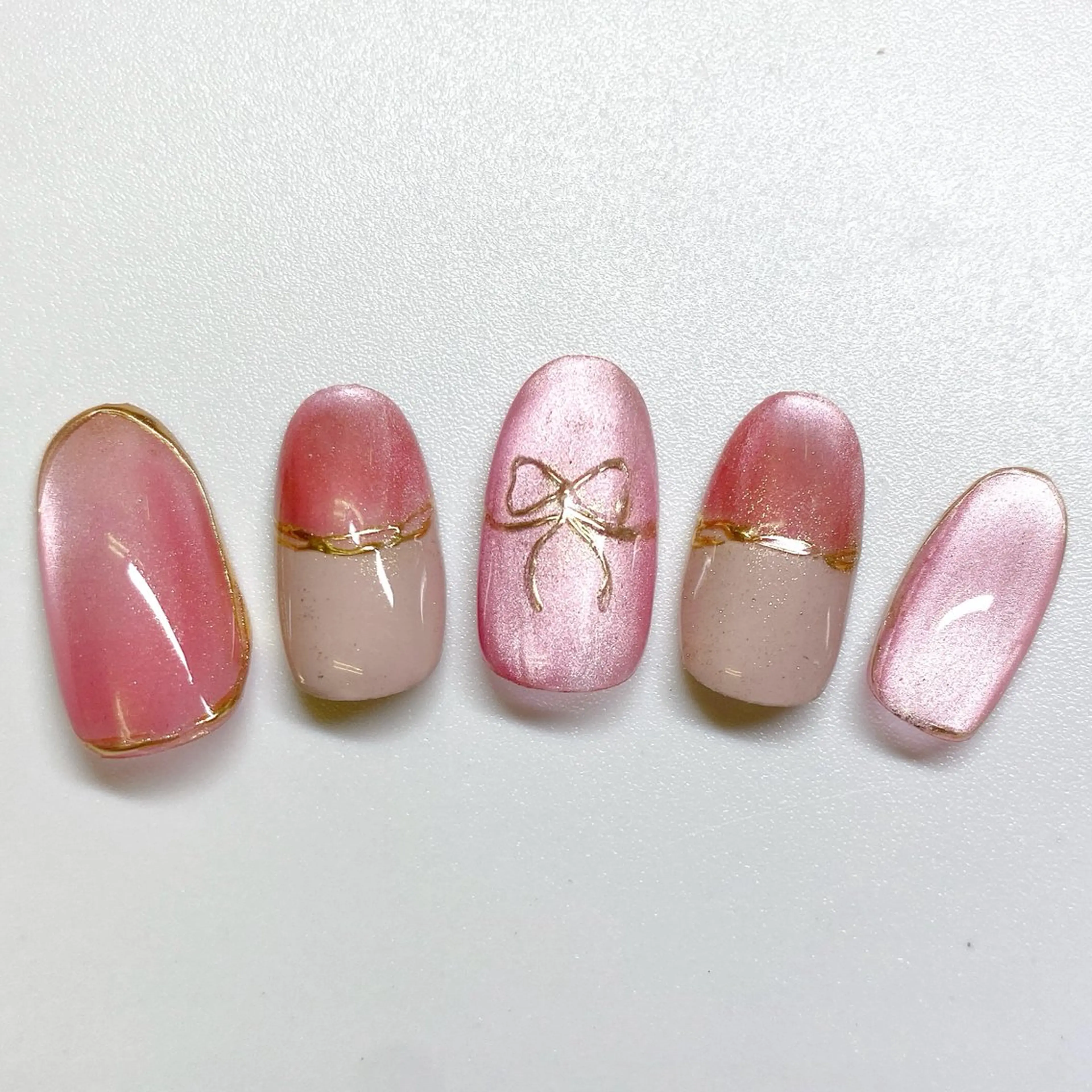 ネイル マグネットネイル Nail Salon Noel 表参道所属・Hori Sachiのネイルデザイン
