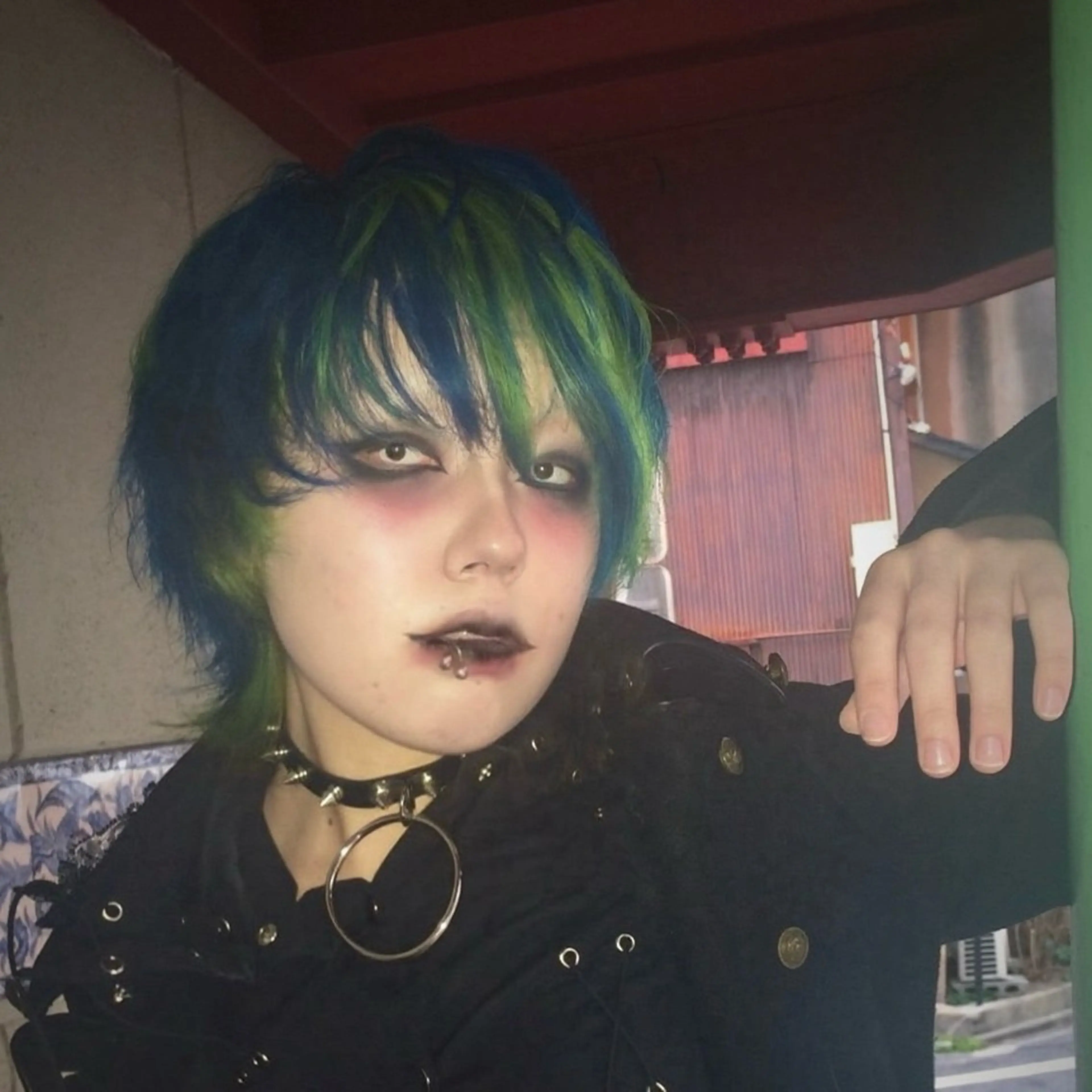 ミディアム カラー ヘアカラー ORGN.所属・にちか /似合う個性派カラーのヘアスタイル