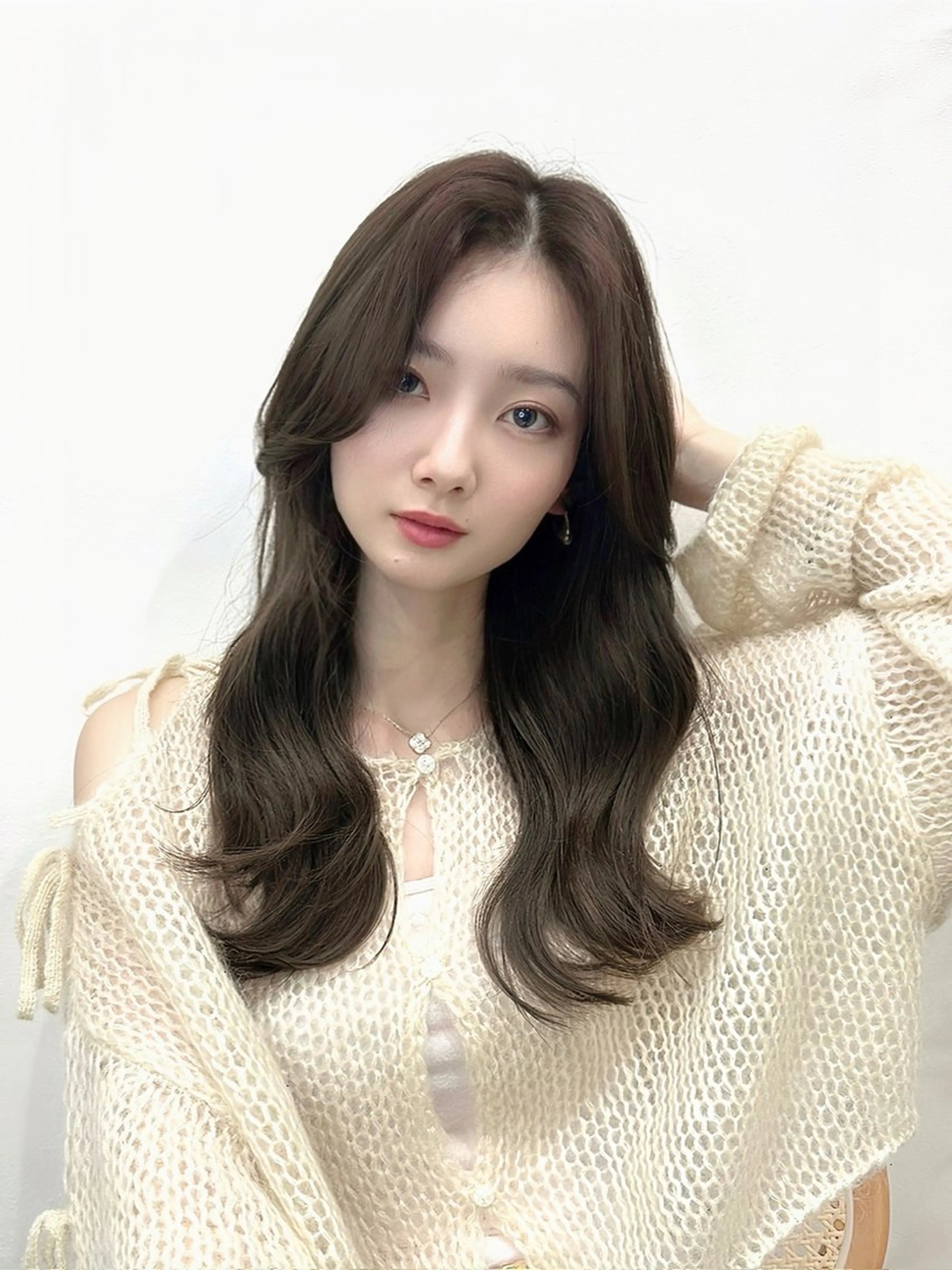 ロング カラー コテ巻き/パーマ/艶 透明感/荻原凜太郎のヘアスタイル