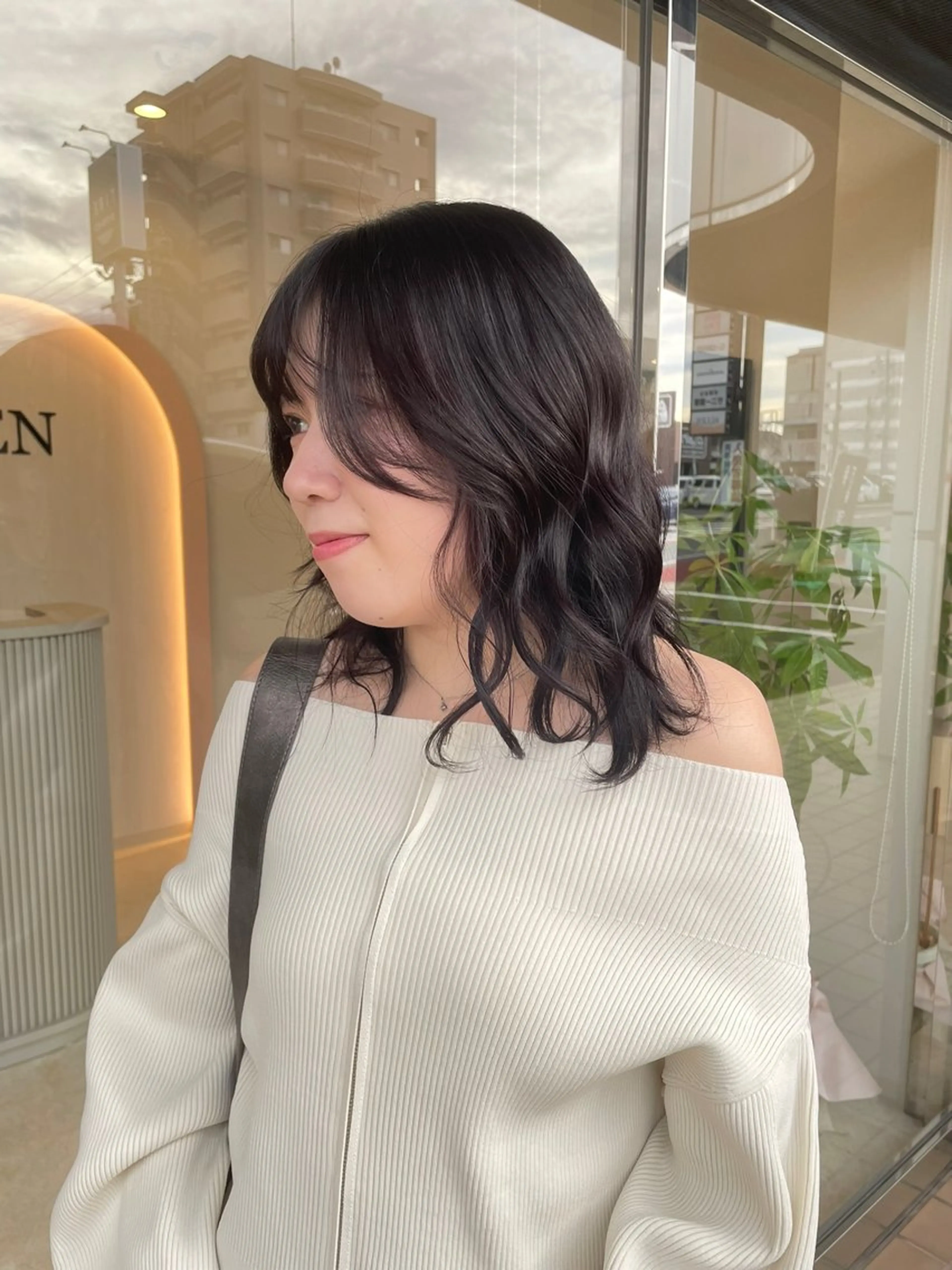 セミロング カラー ラベンダーカラー cyaco g所属・大原 望愛のヘアスタイル