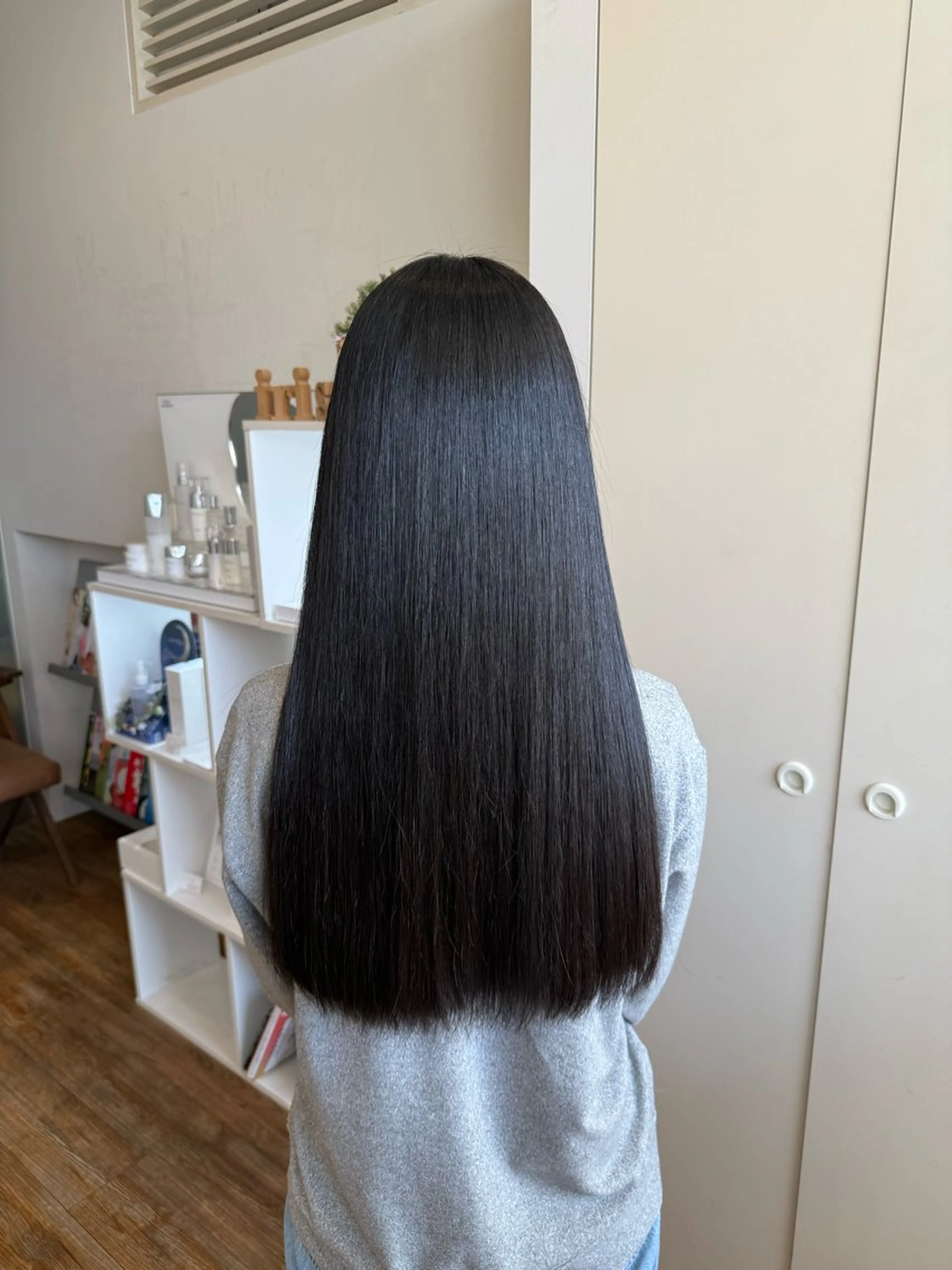 ロング カット 縮毛矯正 トリートメント 竹添 有梨沙のヘアスタイル