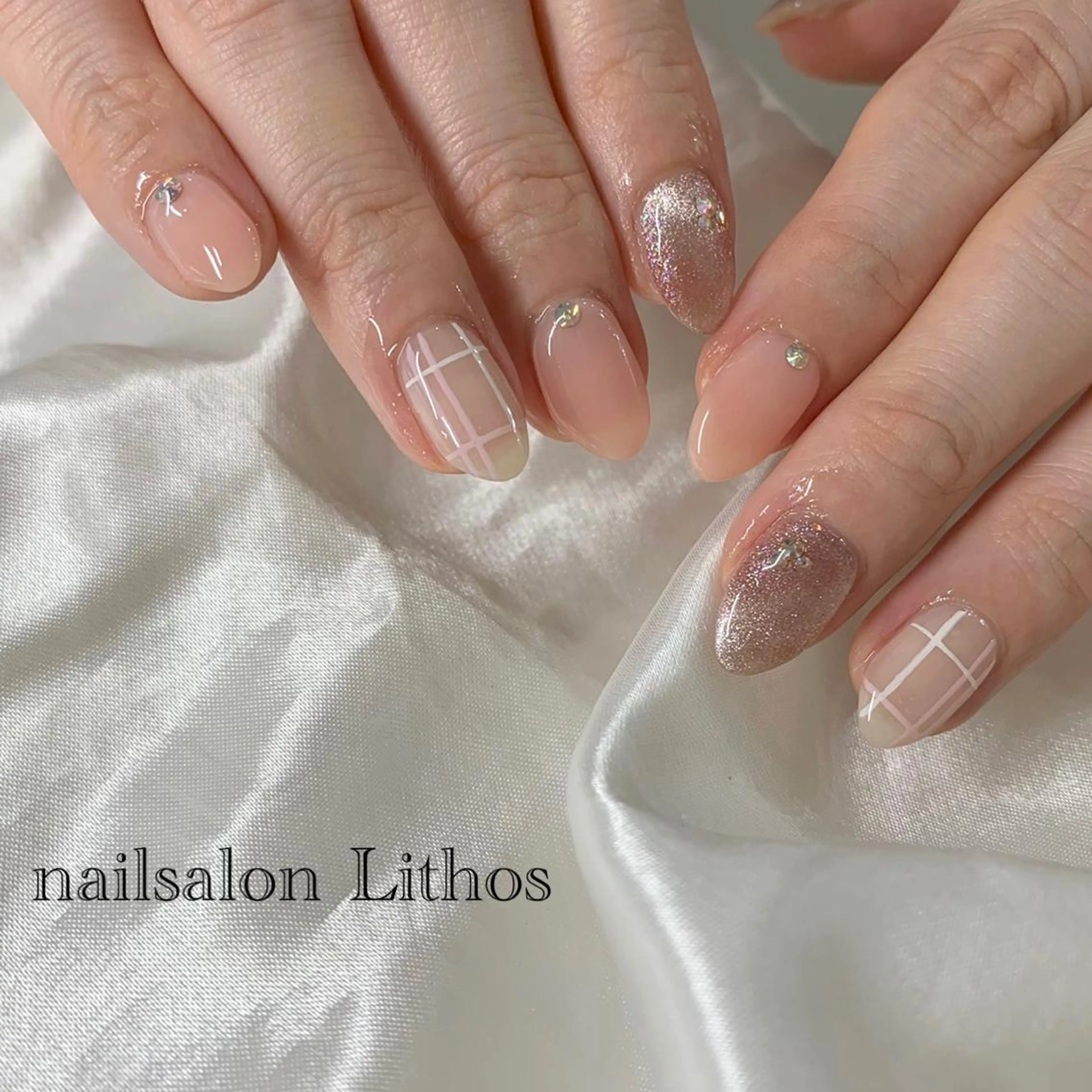 ネイル ガーリー ハンドネイル nailsalon Lithos所属・nailsalon Recontreのネイルデザイン