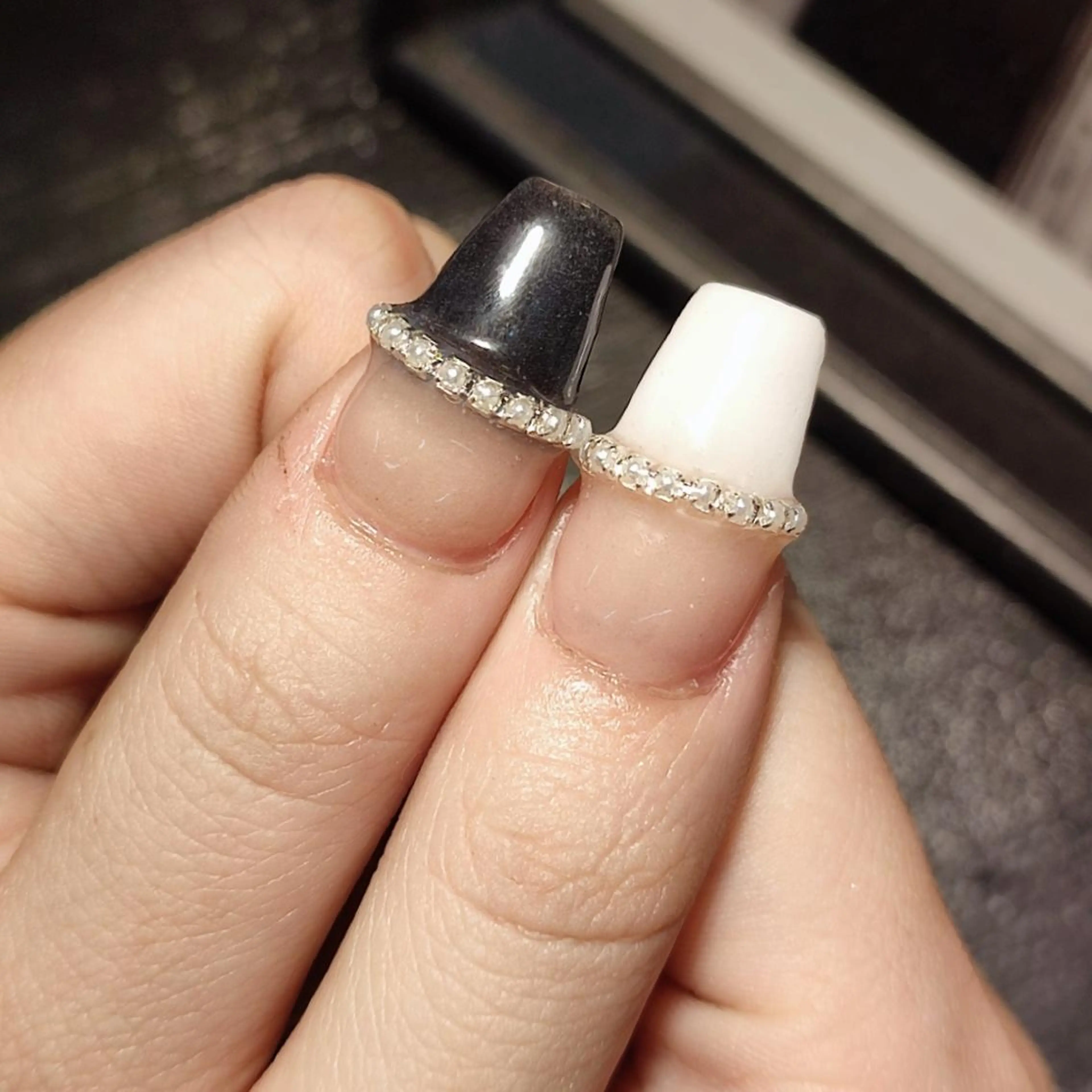 ネイル ハンドネイル RUNWAY 　　の眉毛・アイブロウイメージ