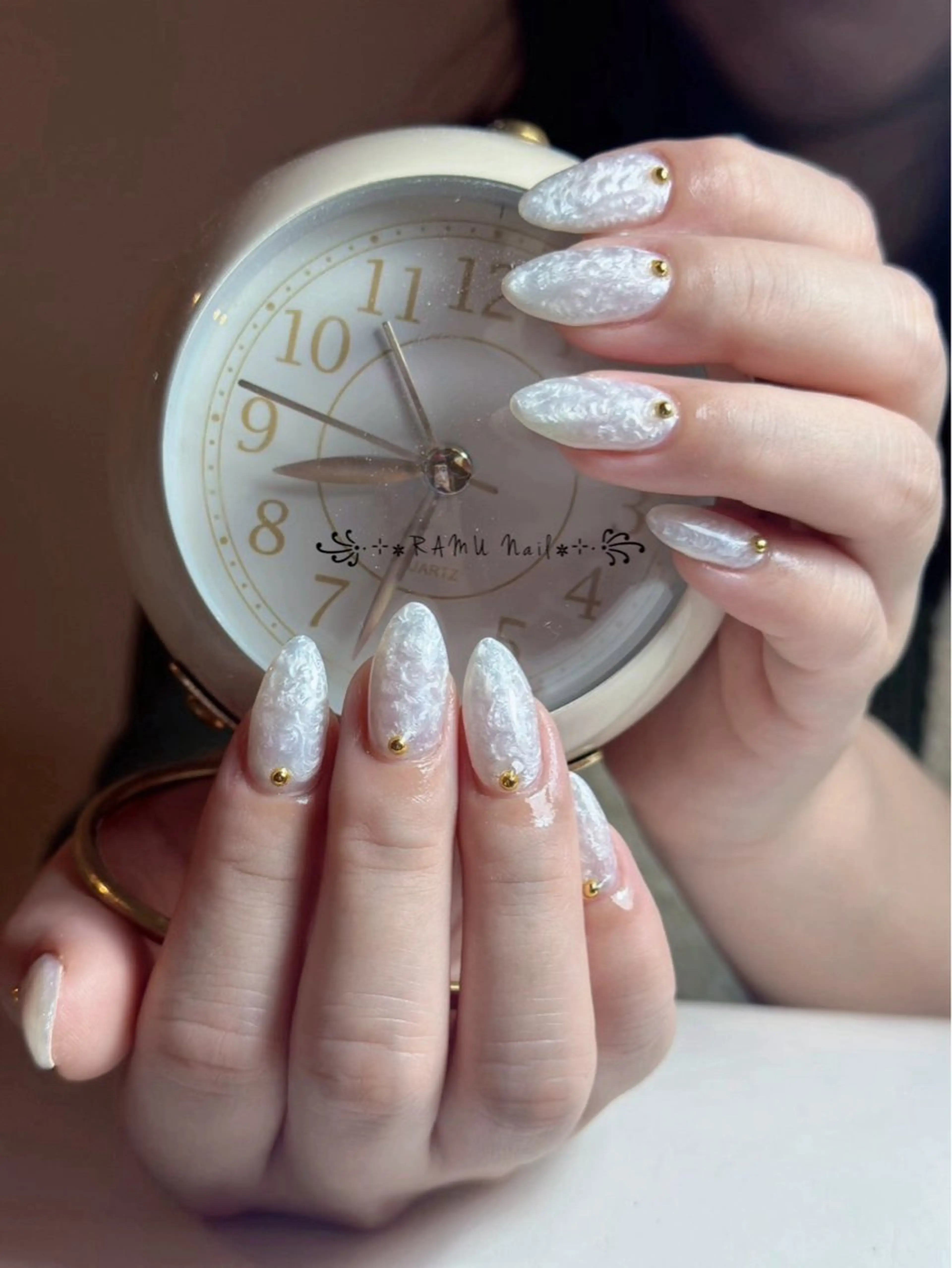 ネイル キラキラネイル マグネットネイル ミラーネイル ピンク 春ネイル ハンドネイル RAMU Nail 恵比寿店のネイルデザイン