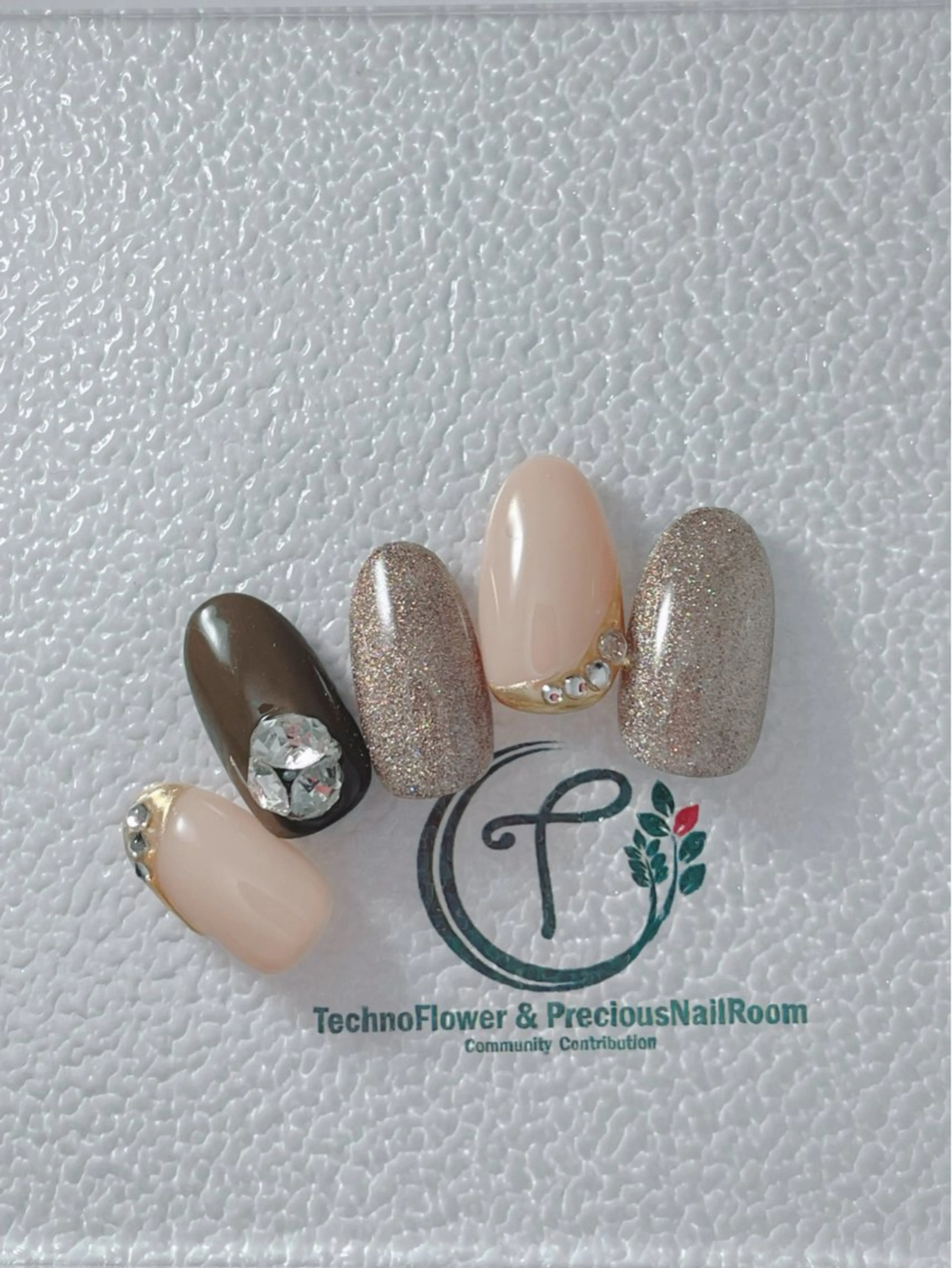 ネイル precious nail room所属・precious nail  roomのネイルデザイン