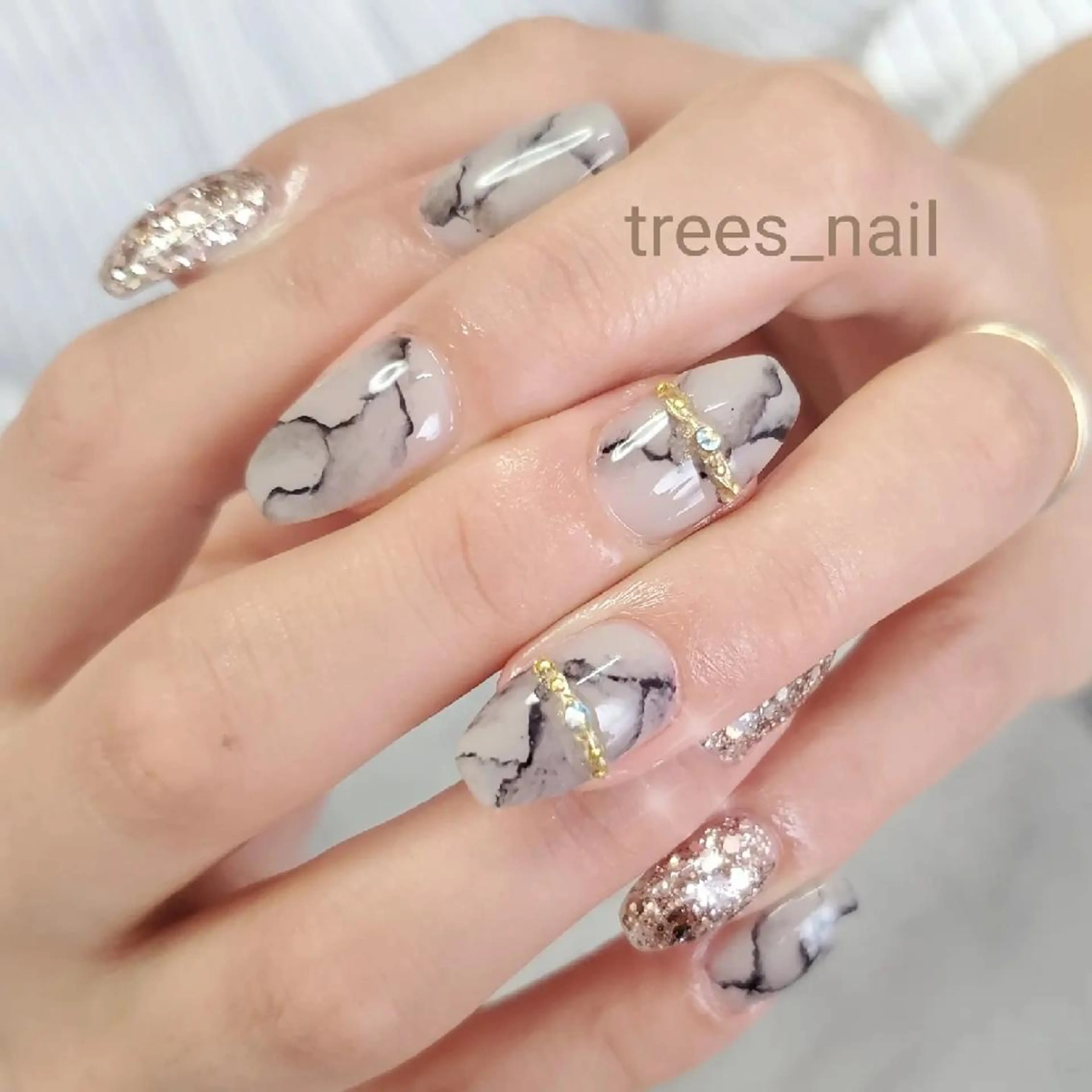 ネイル trees_ nailのネイルデザイン