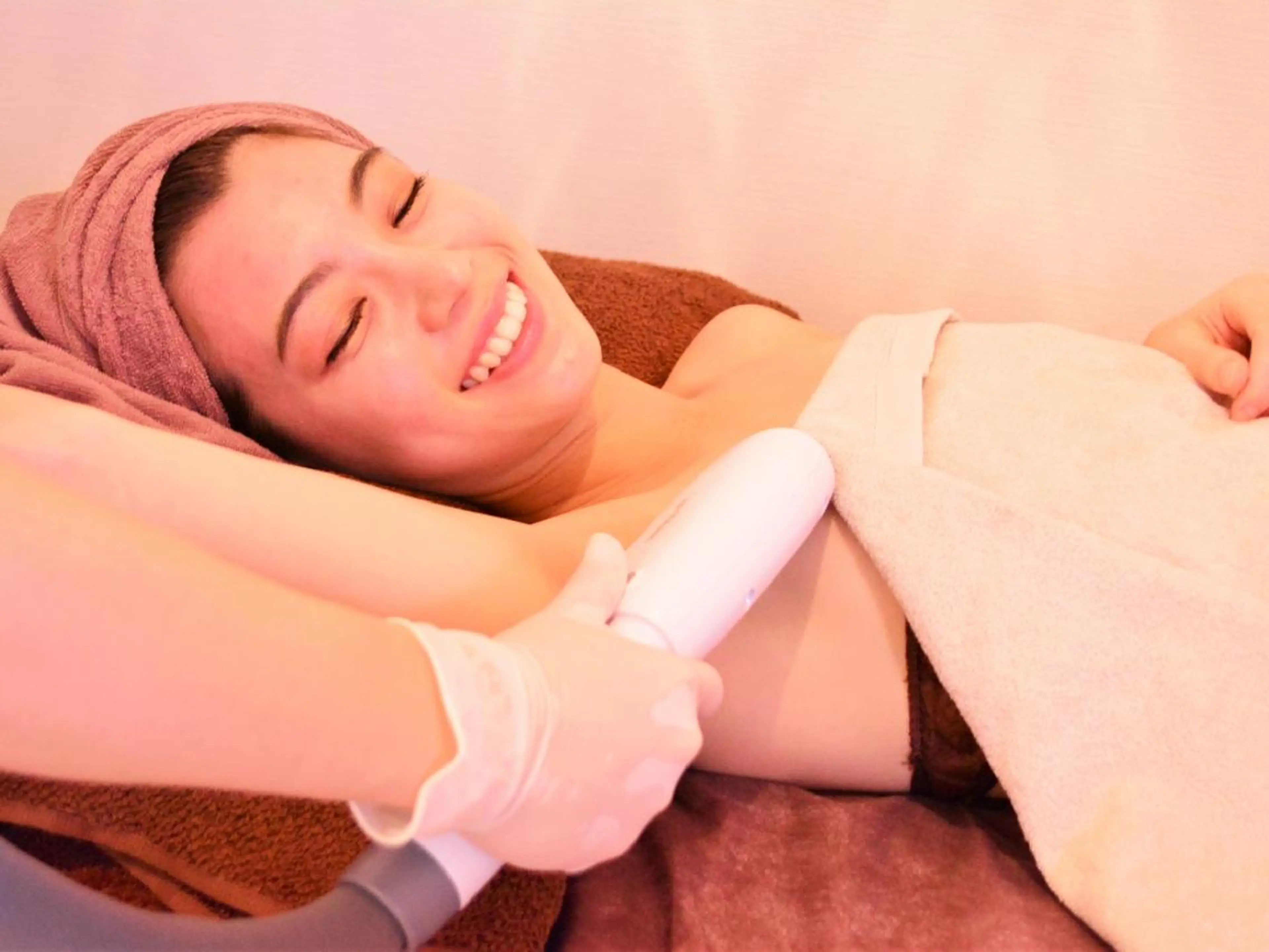 最新高速美肌脱毛⭐全身脱毛(VIO.口周り込)の写真