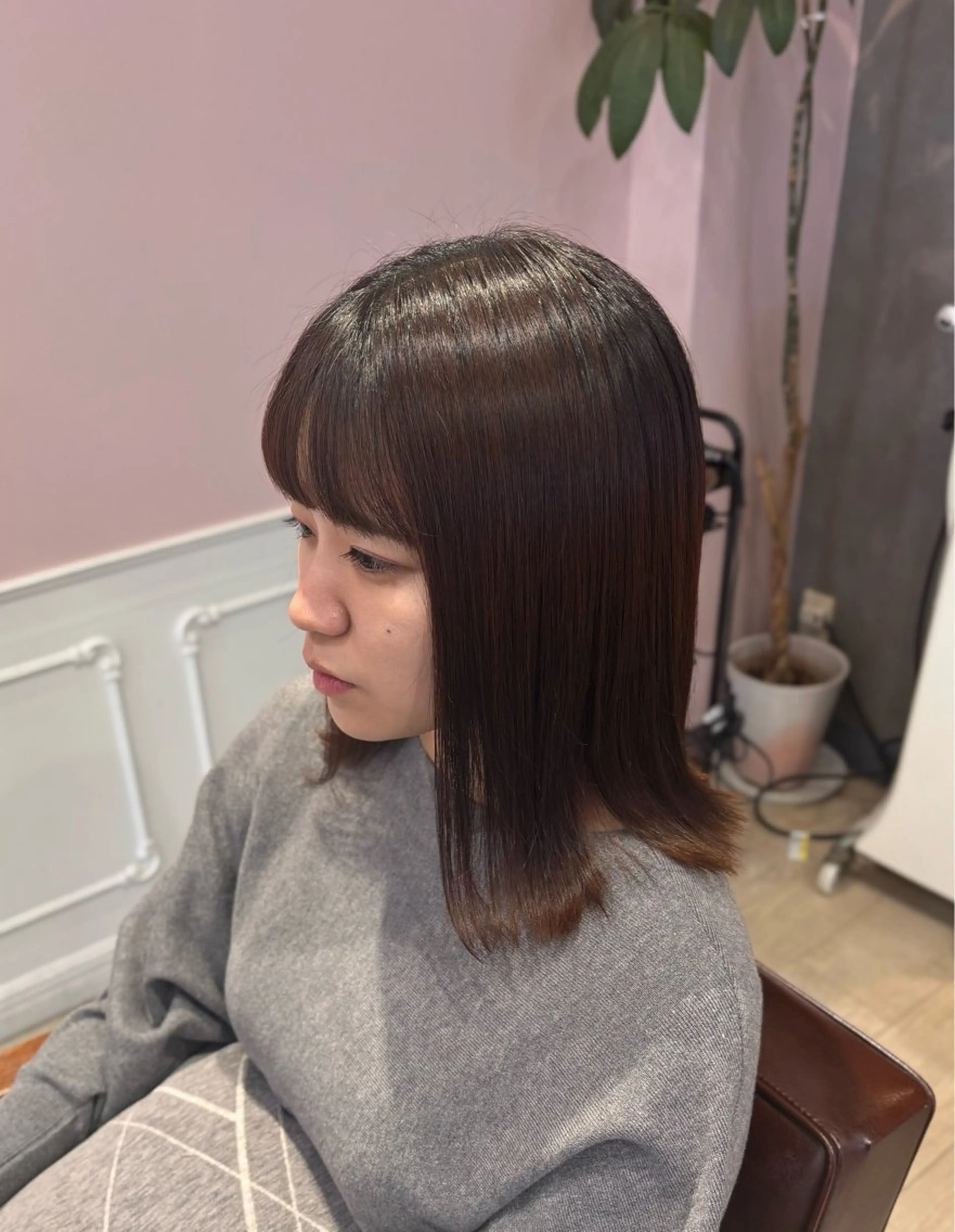 ミディアム カット 縮毛矯正 🌱なゆみ🌱透明感 /ナチュラル/高宮のヘアスタイル