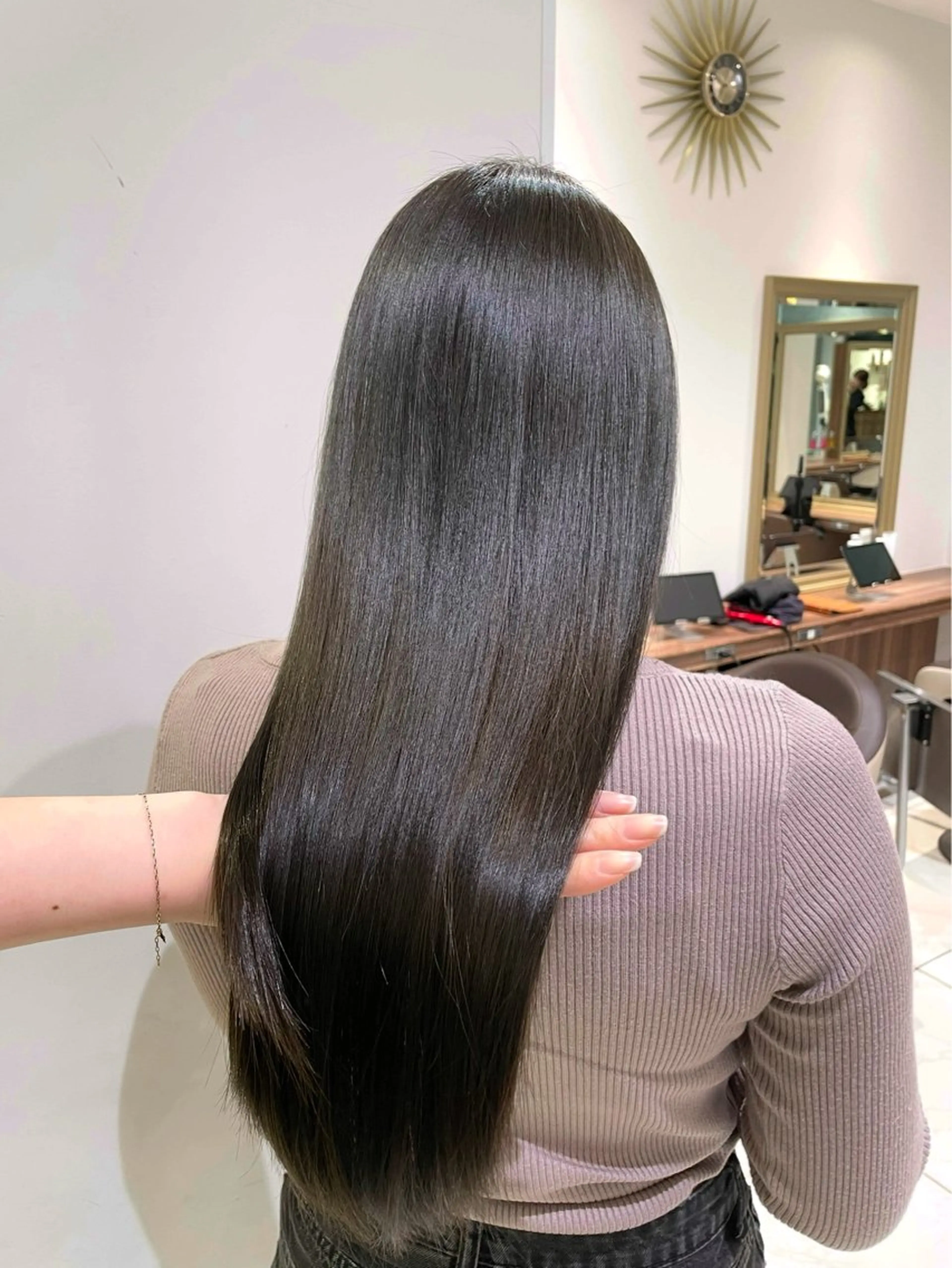 ロング カット 縮毛矯正 トリートメント midori osawaのヘアスタイル