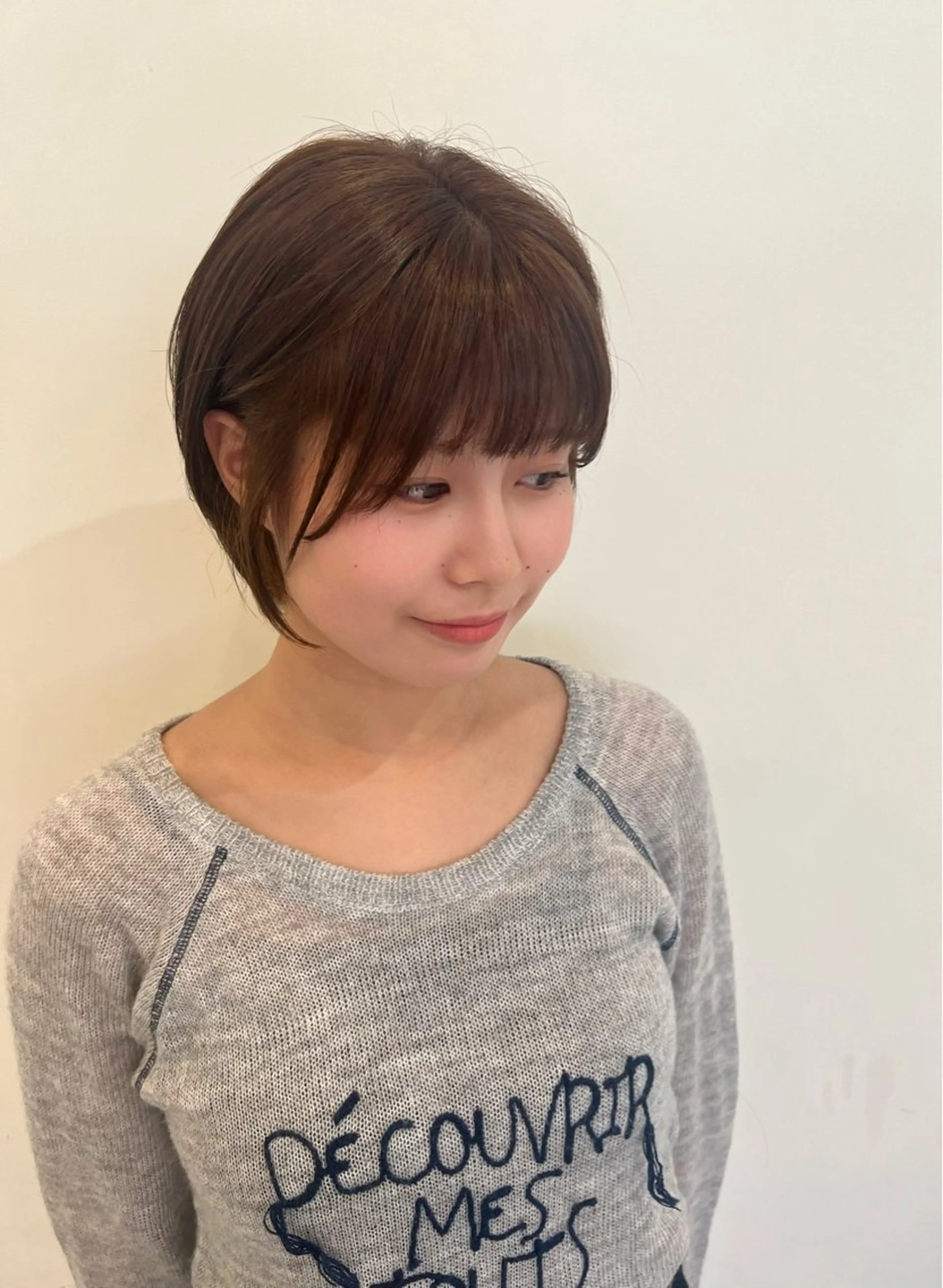 ショート カラー ショートボブ ベージュカラー ボブ ショートヘア カット ヘアカラー トリートメント レイヤー/韓国 ハイトーン興津史弥のヘアスタイル