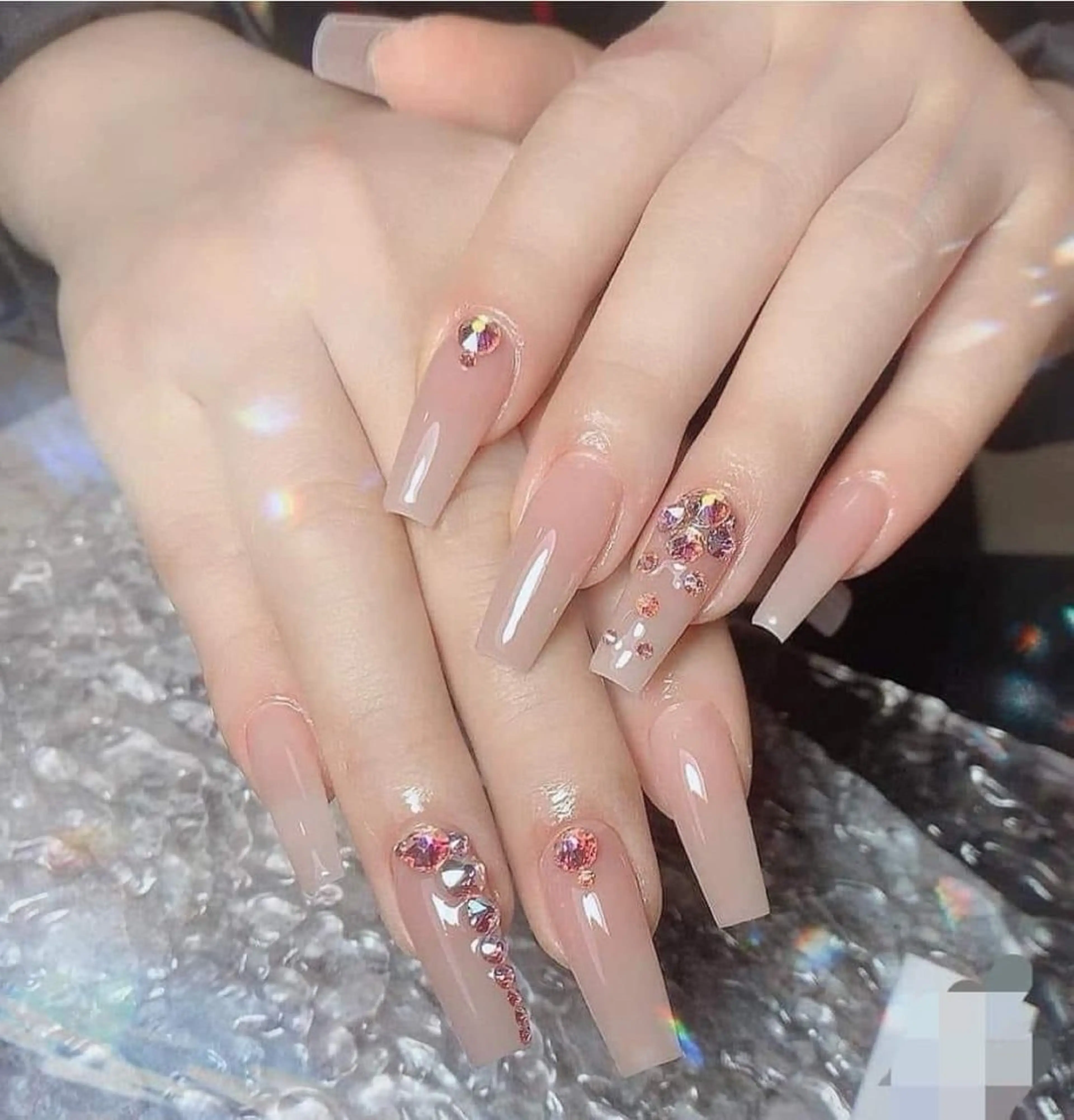 ネイル 米澤 ハナユキのネイルデザイン