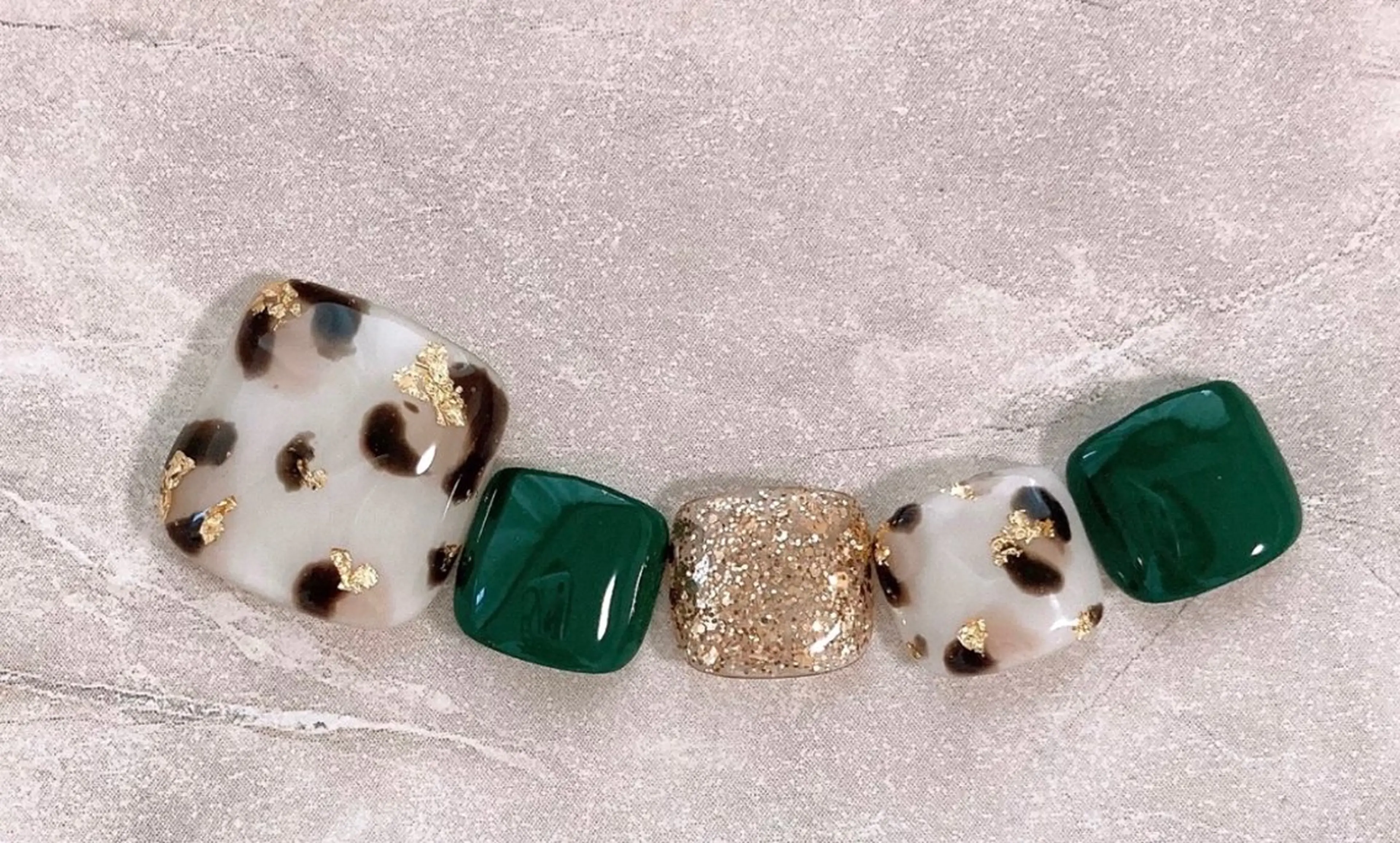 ネイル アートネイル ラベンダー💖日暮里 ルル💖ネイルのネイルデザイン