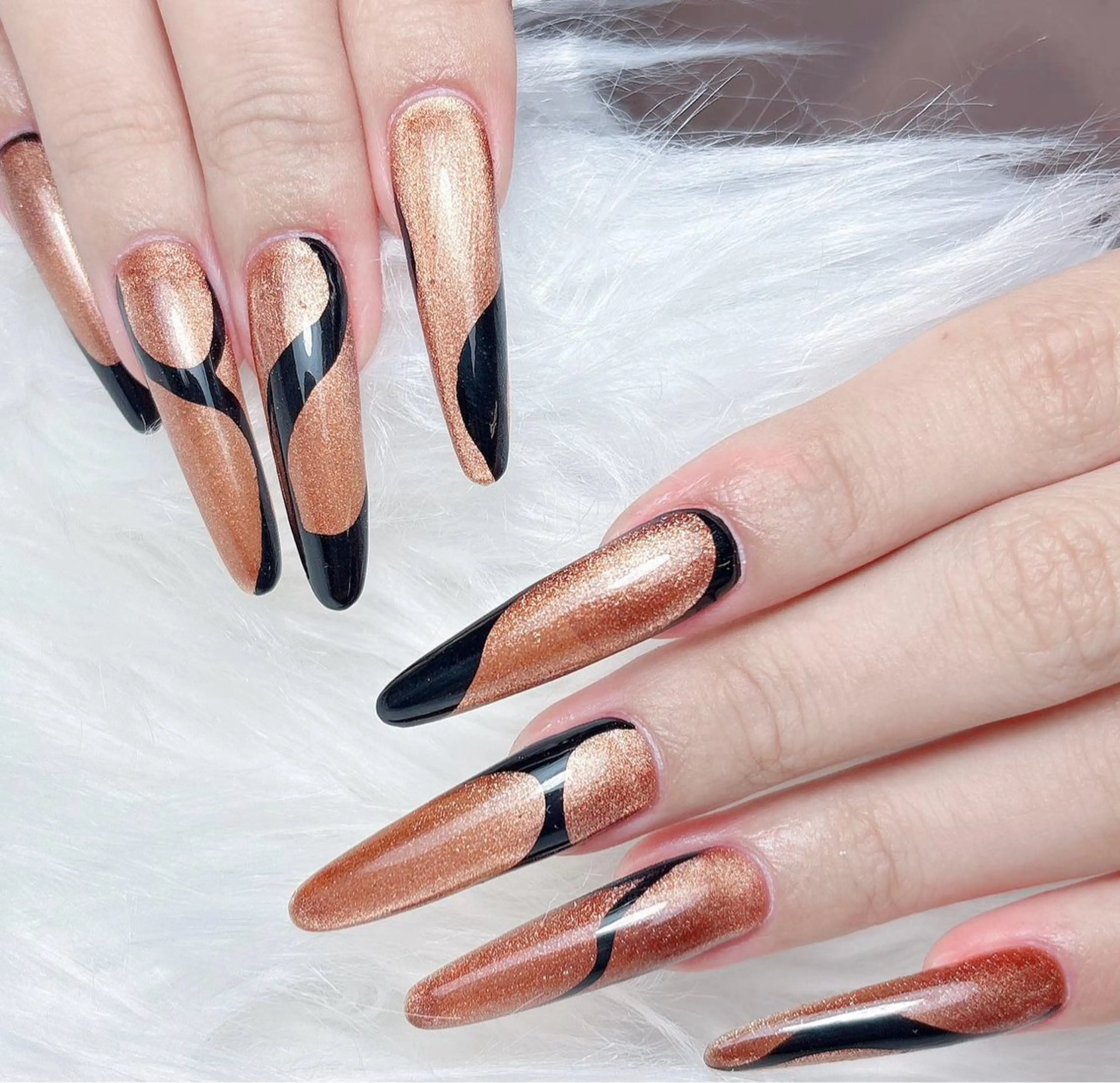 ネイル M🌷nail 長さだし専門店のネイルデザイン