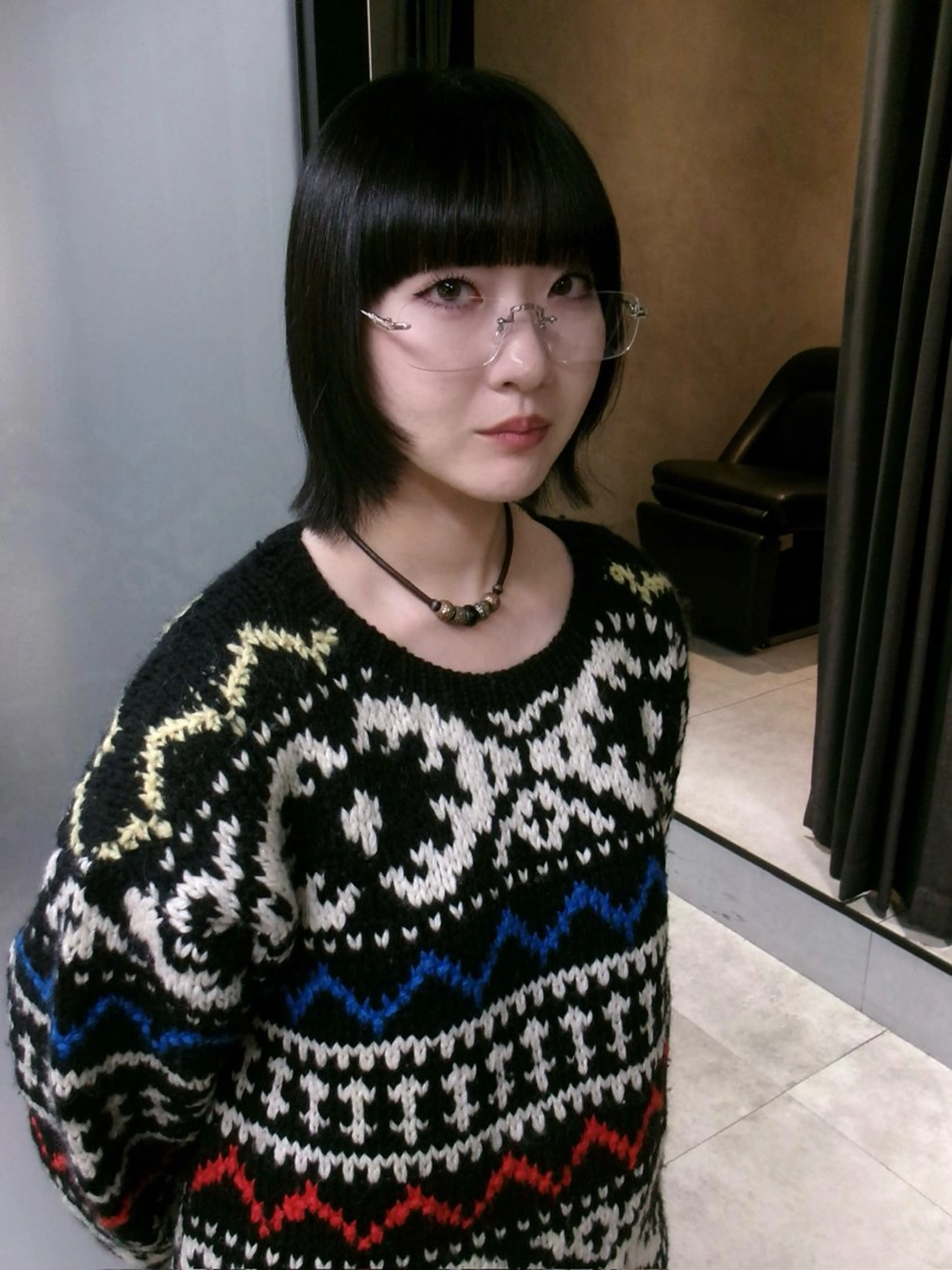 ショート カラー 顔まわりレイヤー 顔周りカット レイヤーカット カット ヘアカラー トリートメント MIMI🌻໋᳝݊ 個性派カラー⑅ ⸝꙳のヘアスタイル