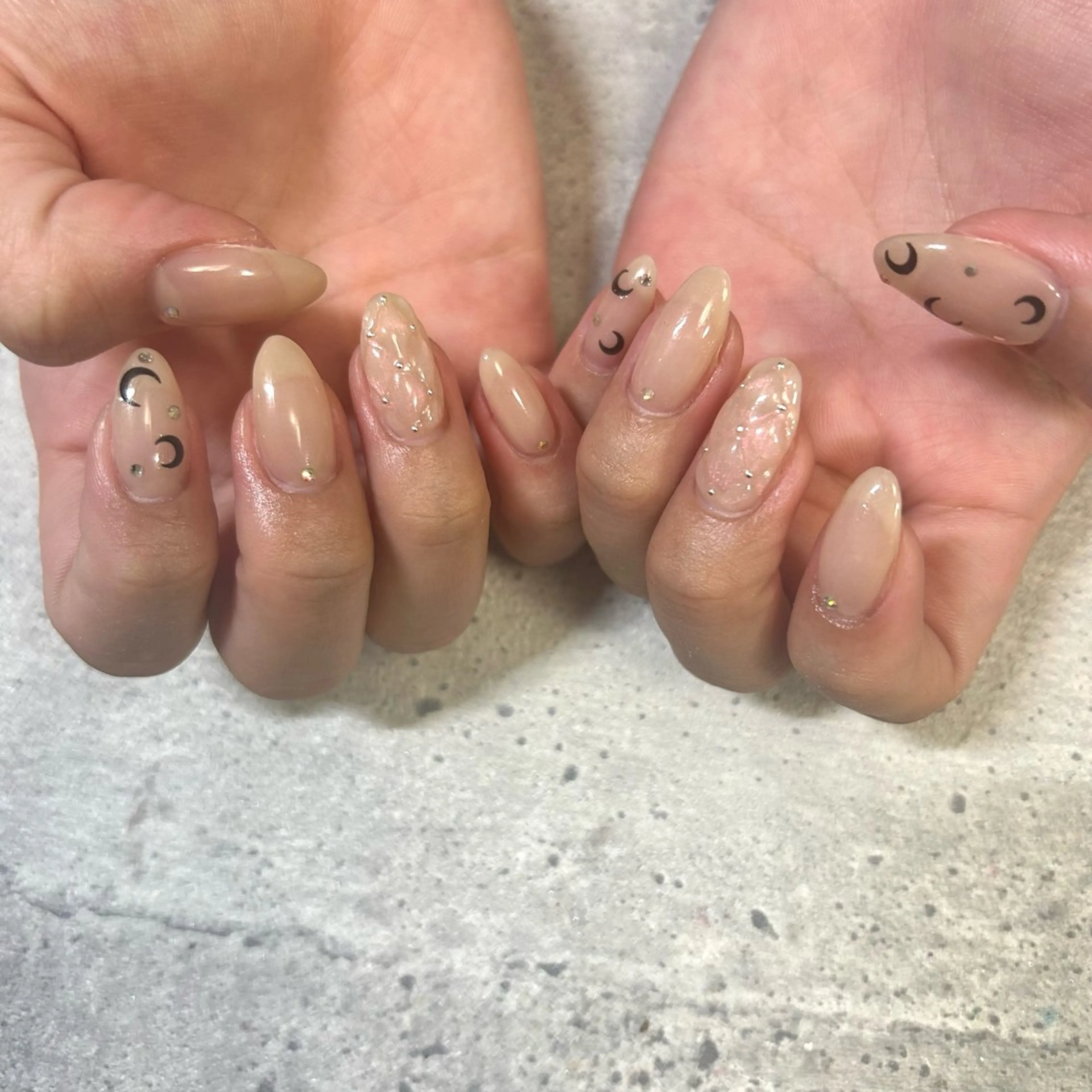 ネイル ハンドネイル ハンドケア 今福鶴見ネイル 8(ｴｲﾄ)のネイルデザイン