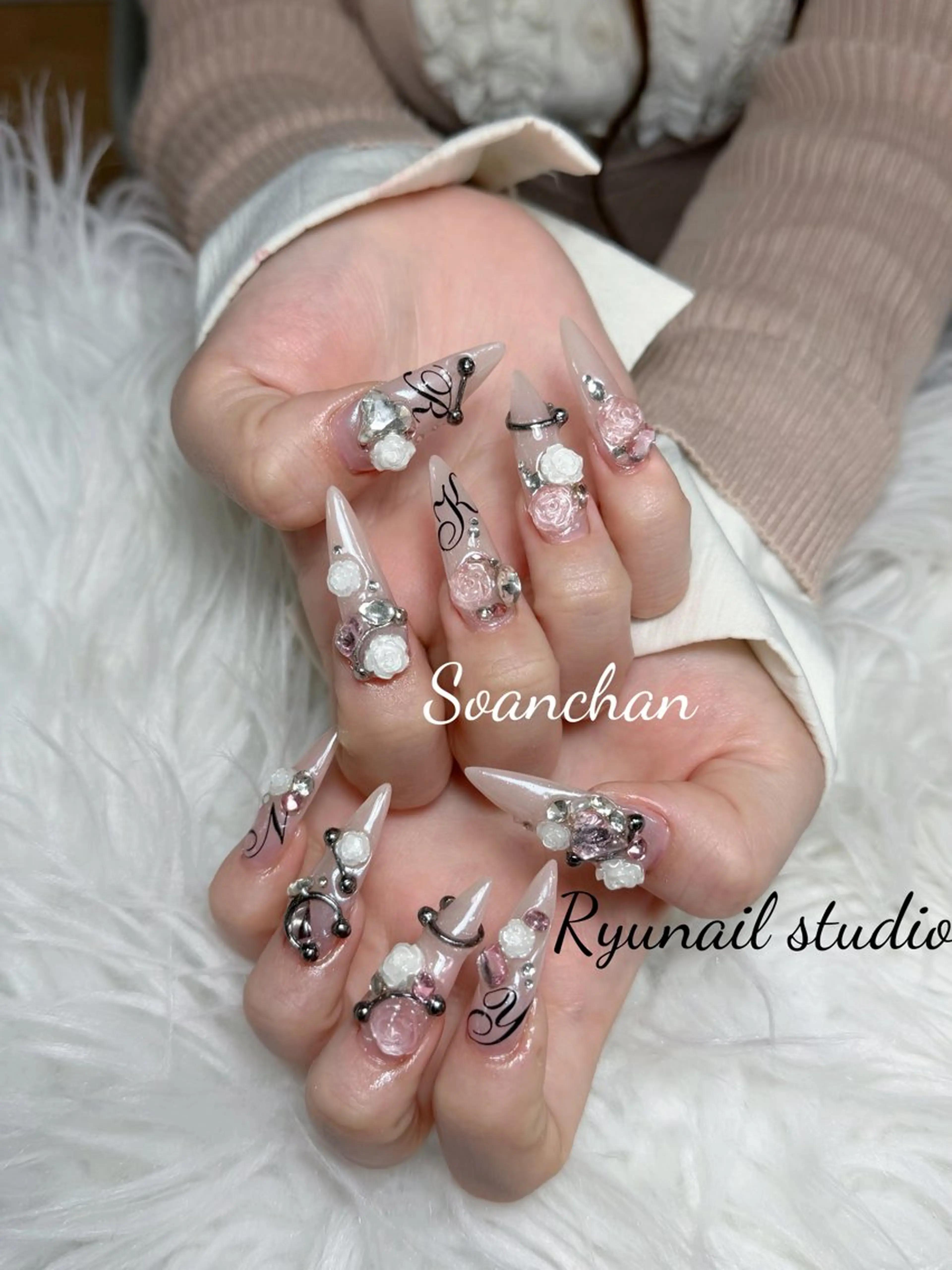 ネイル ハンドネイル Ryunail所属・Ryu Nail NekoChanのネイルデザイン