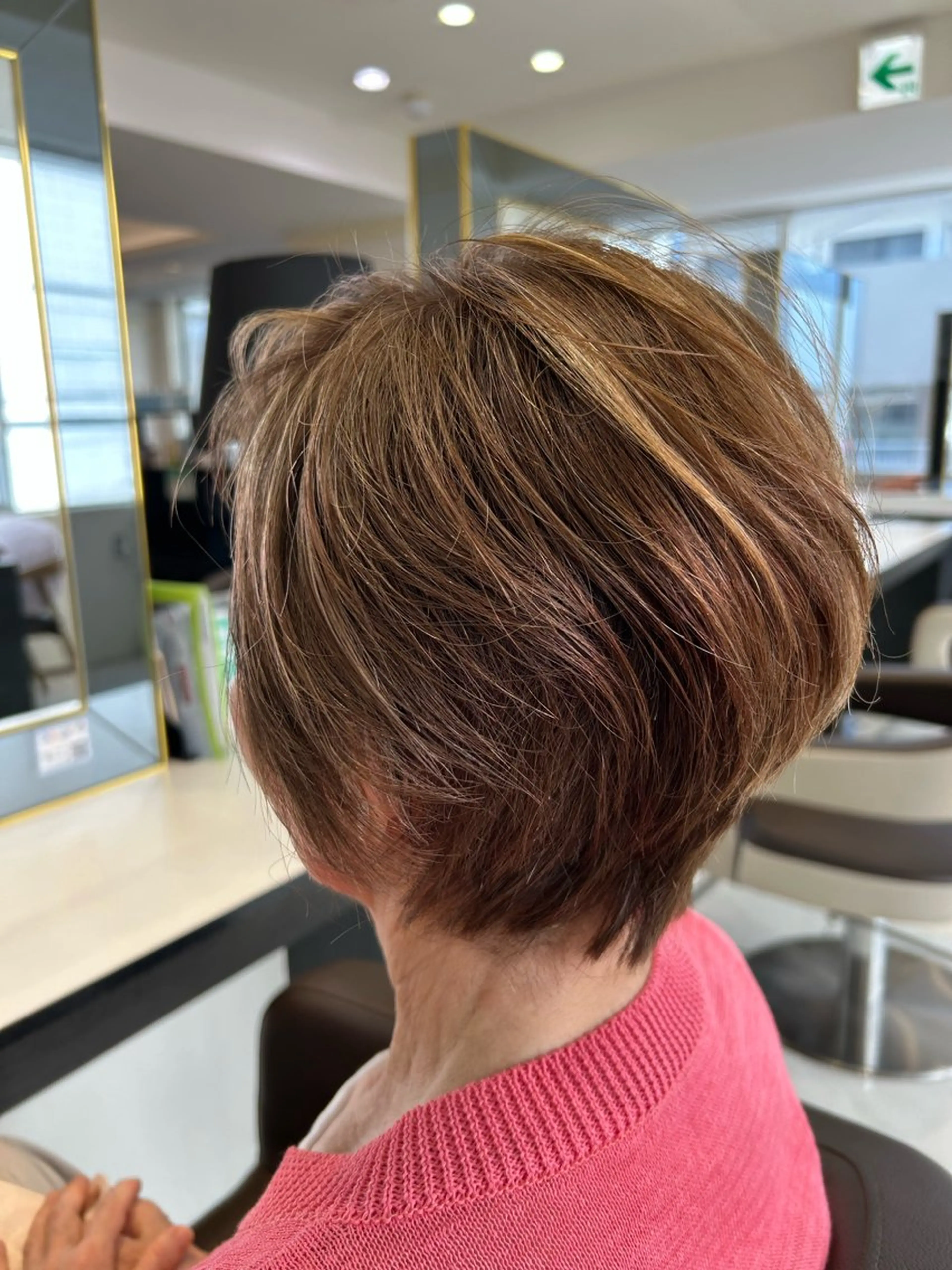 ショート カラー ハイライトカラー ハイライト 小田切 栄司のヘアスタイル