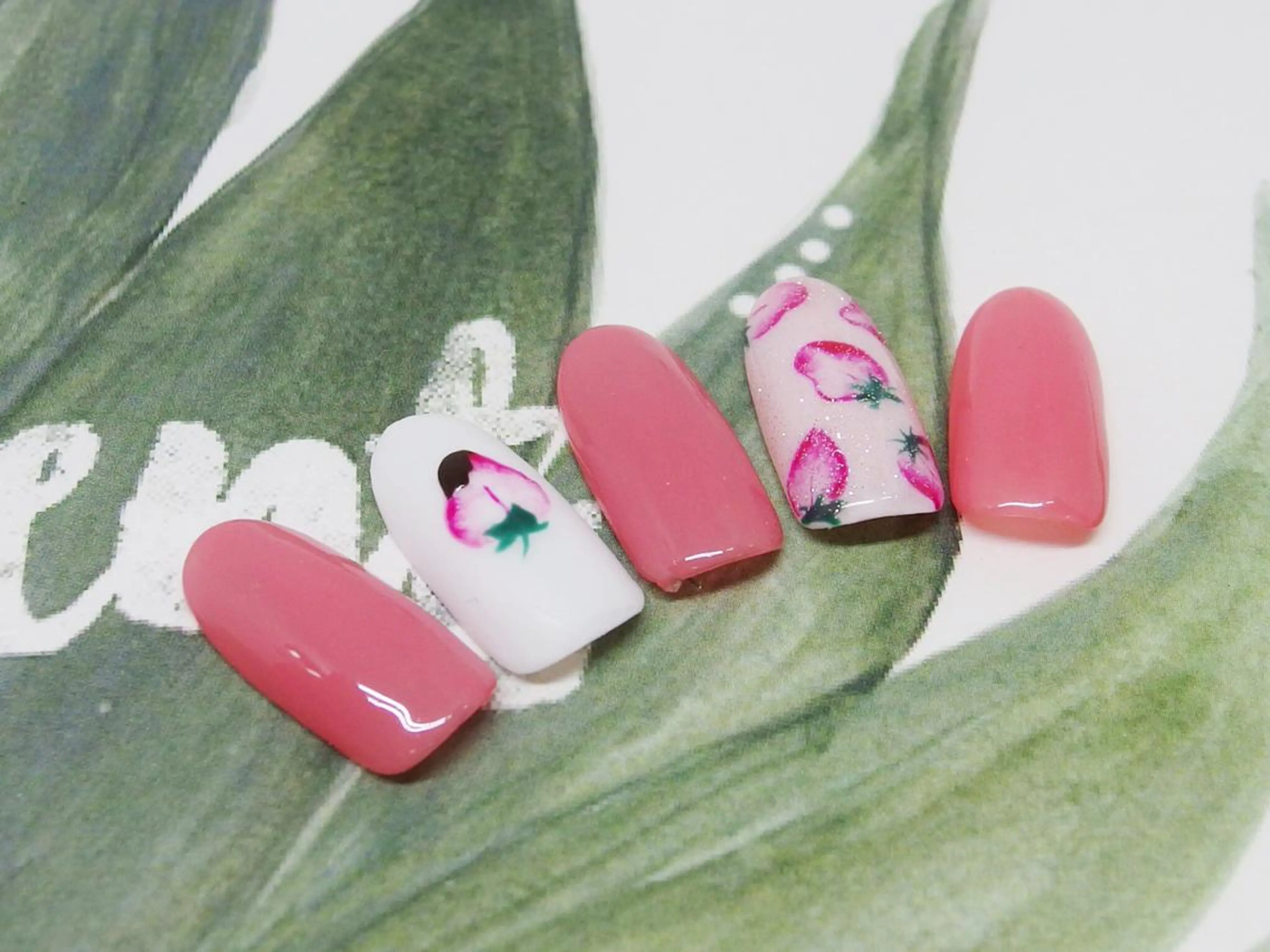 ネイル ハンドネイル ティーエヌ 金山駅東口店のネイルデザイン