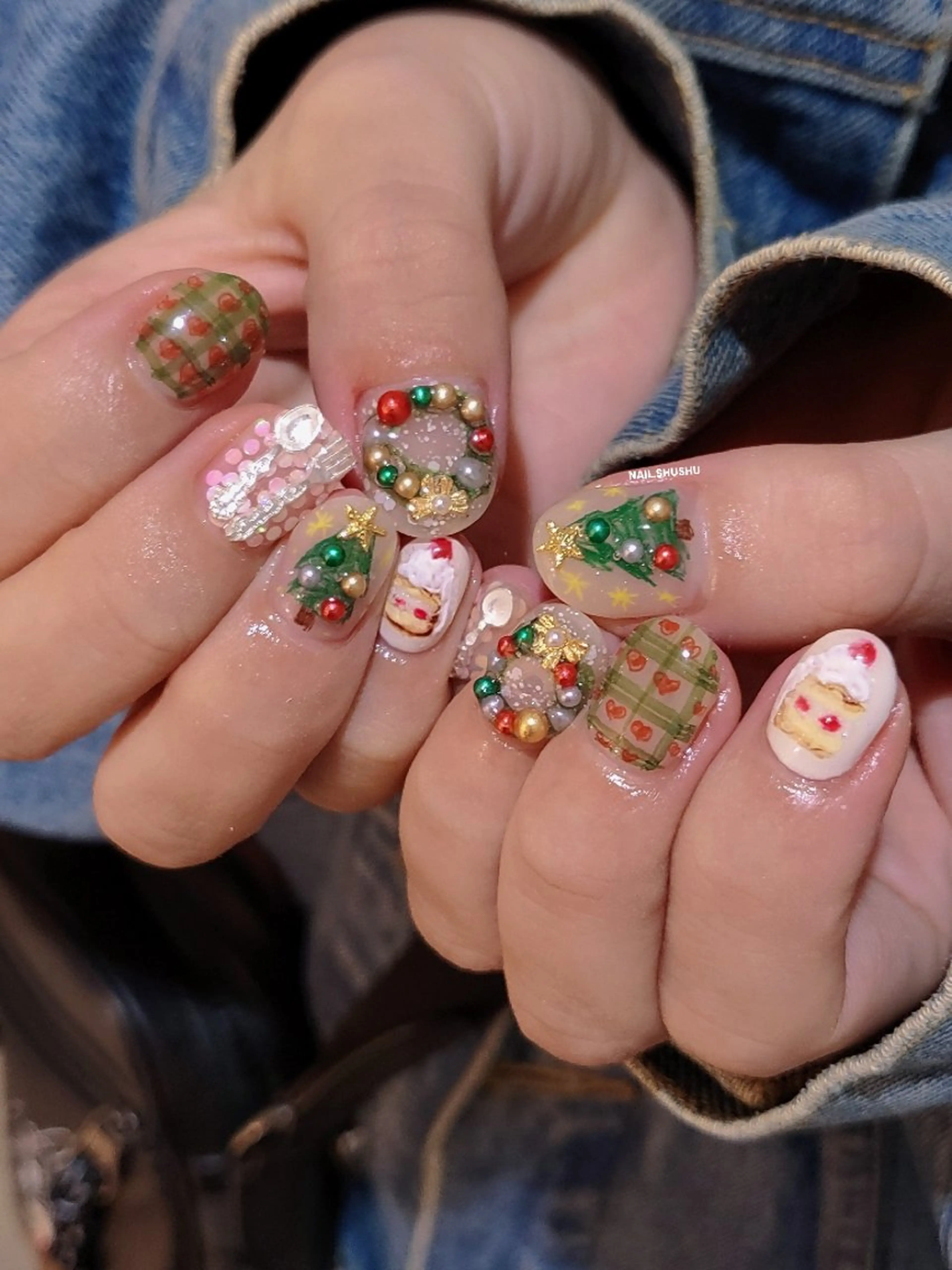ネイル ハンドネイル 3dパーツ/流行り 👧shushu❤️のネイルデザイン