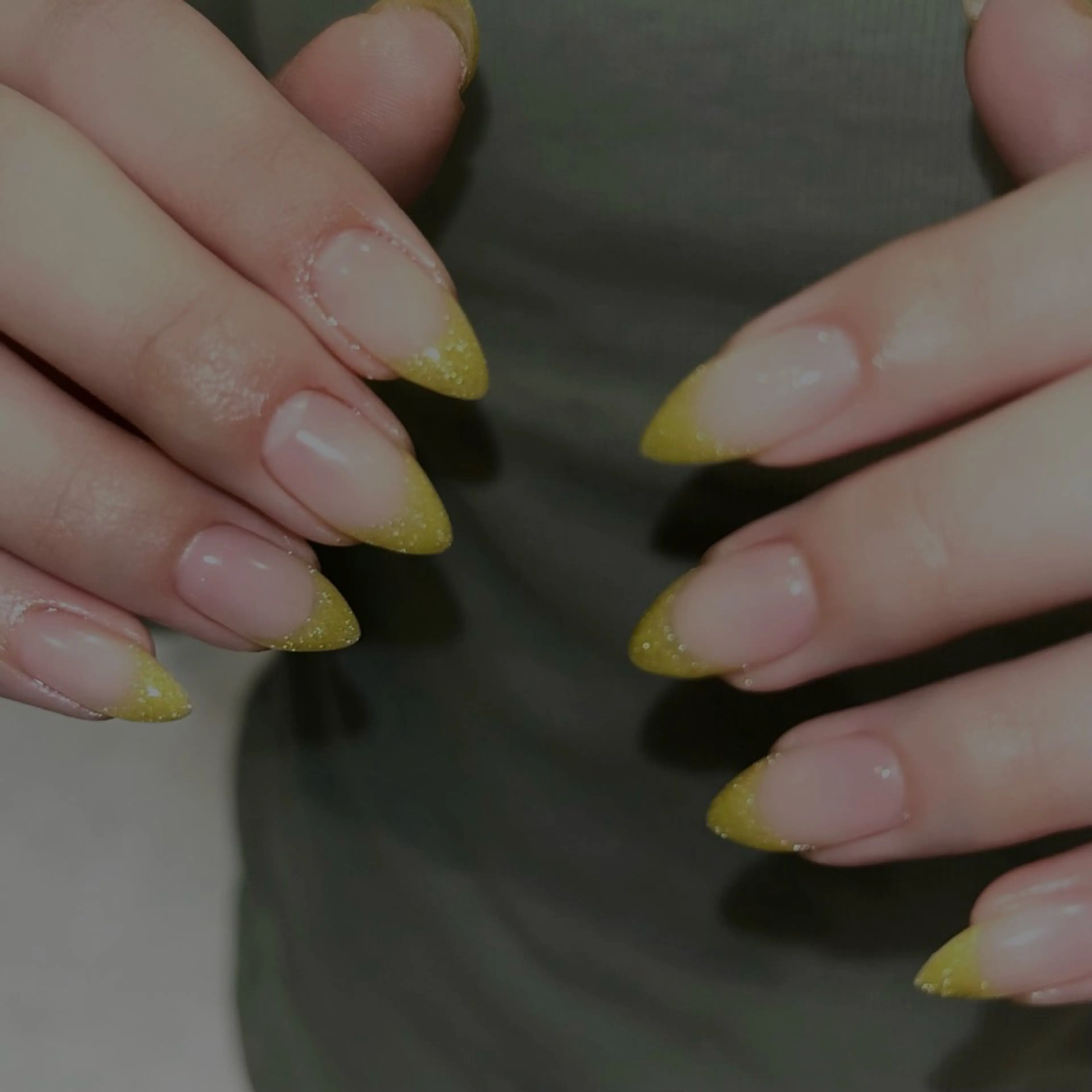 ネイル フラッシュネイル ラメ(グリッター) ハンドネイル Uzuki ／ROCCOnailのネイルデザイン