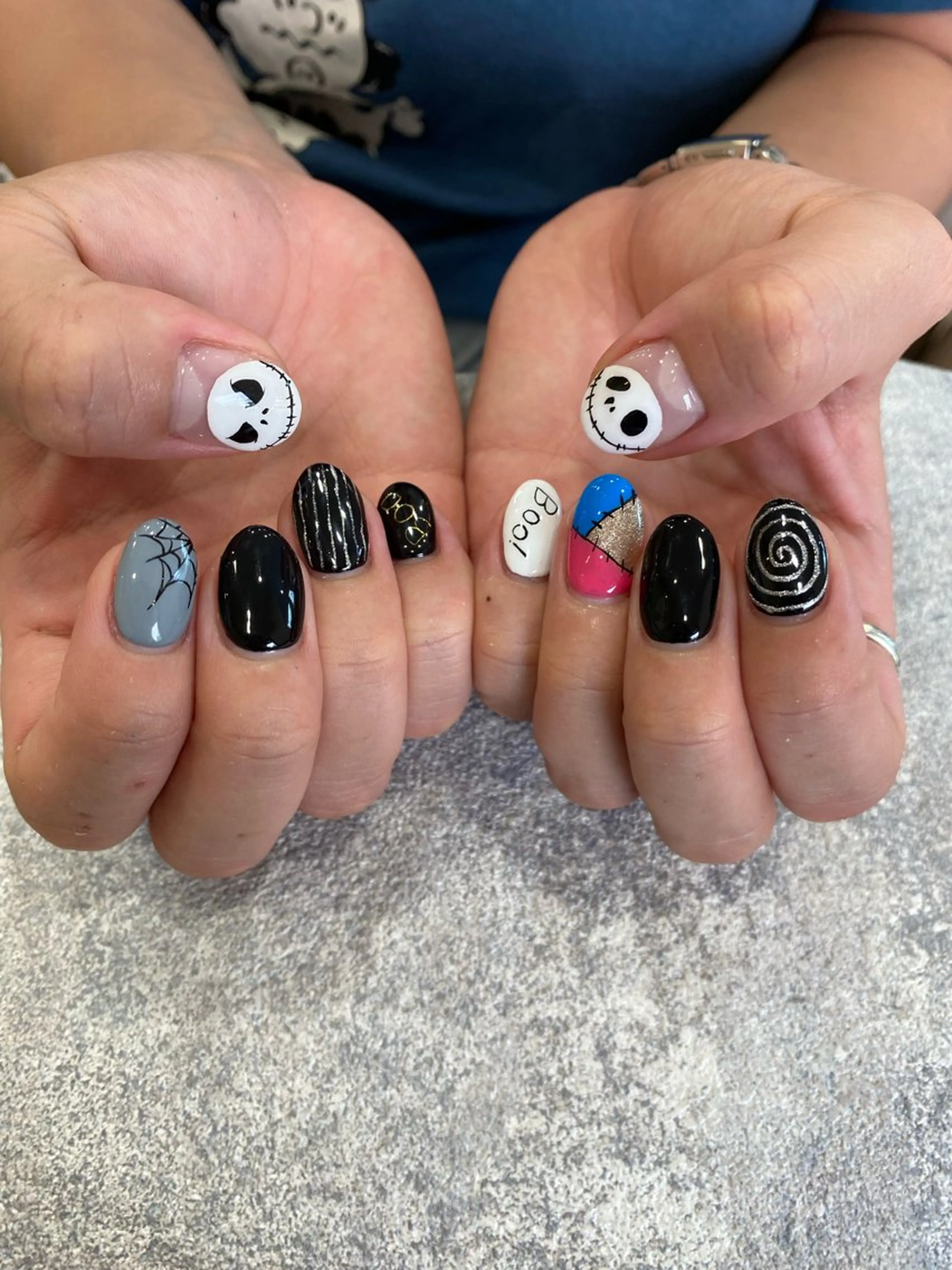 ネイル 安藤 彩乃のネイルデザイン