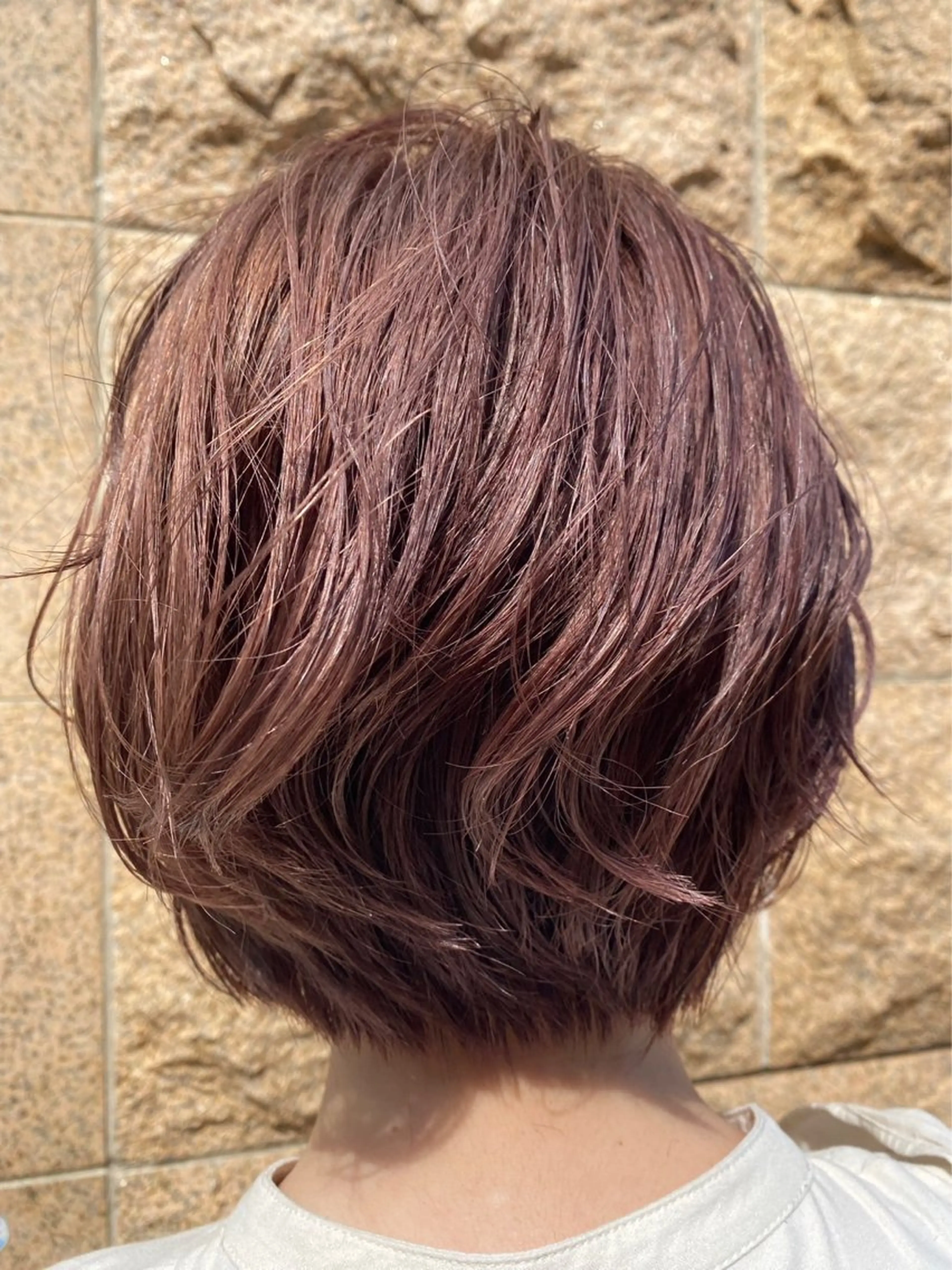 ショート ブリーチなし透明感 カラー✨山仲絢圭のヘアスタイル
