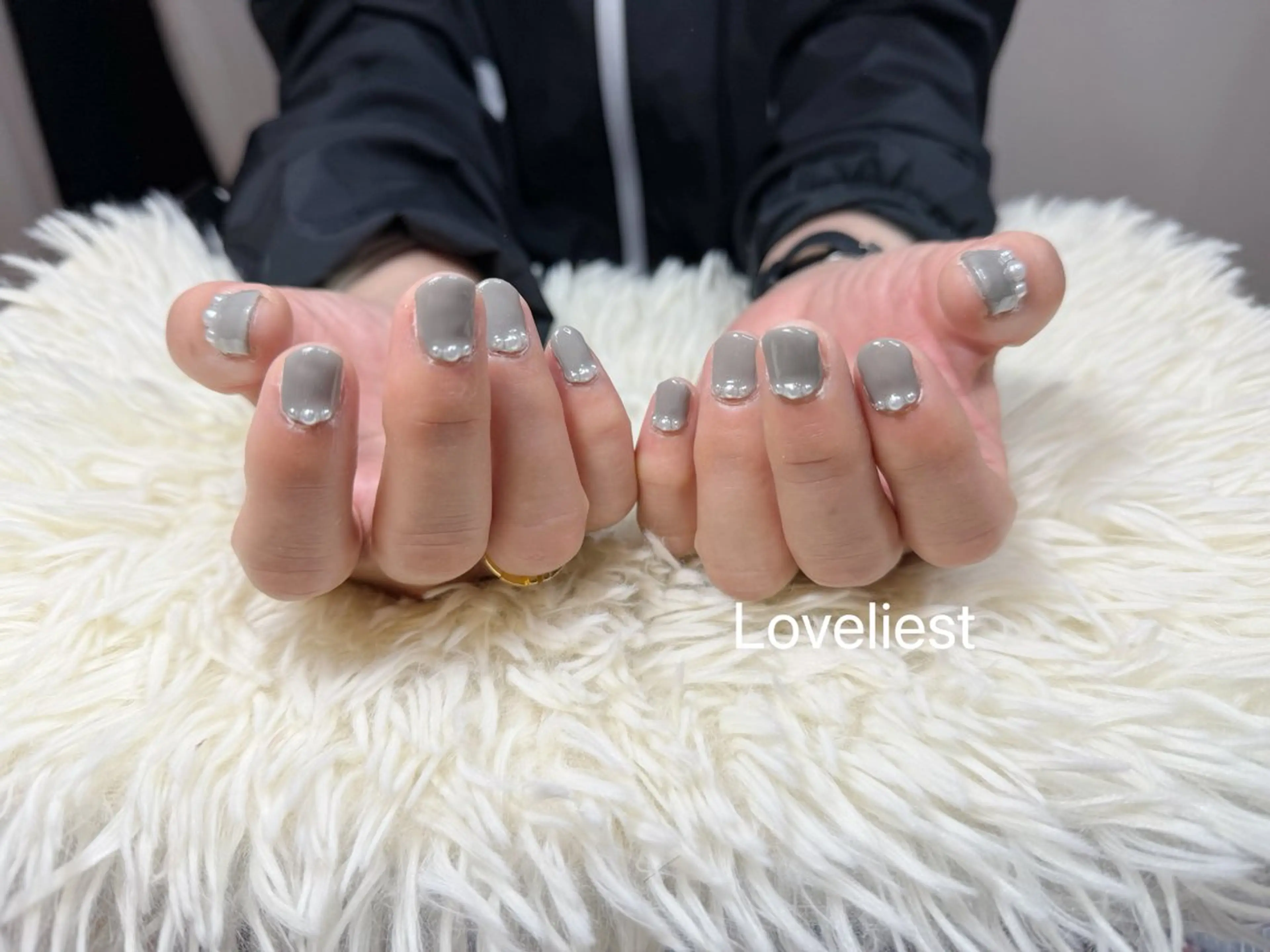 ネイル 須藤 紗彩の眉毛・アイブロウイメージ