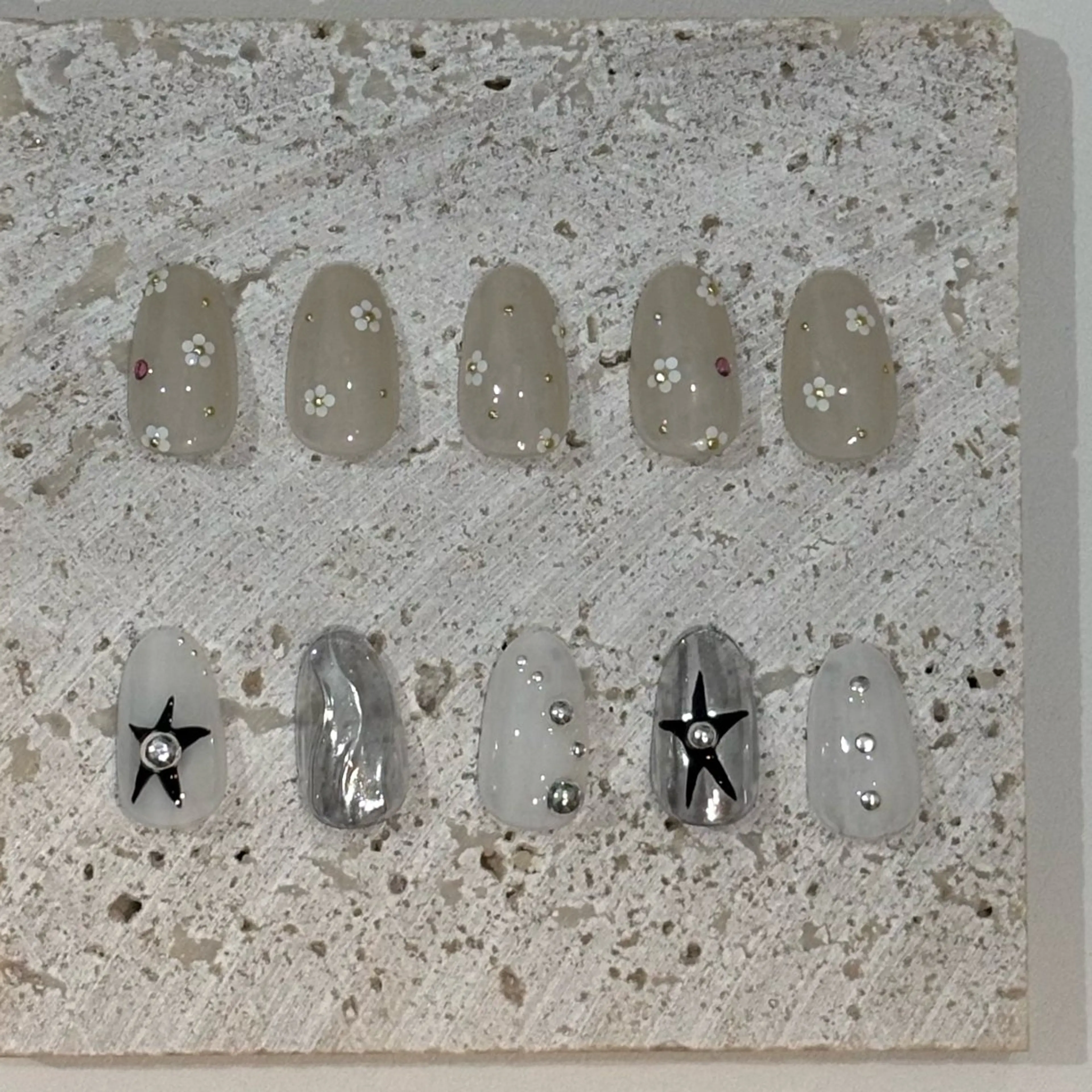 ショート ハンドネイル Lesest akariのネイルデザイン