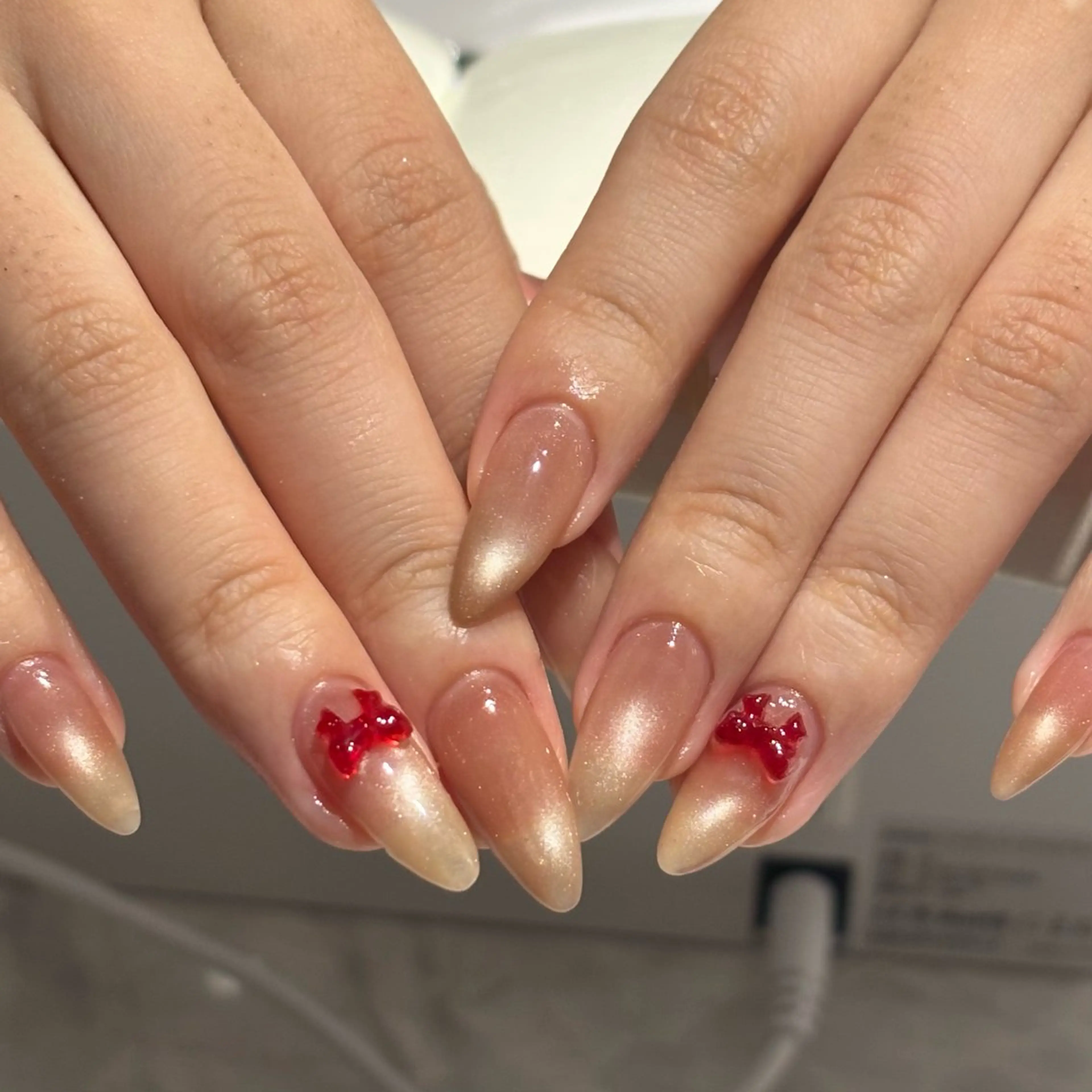 うるうる🧊マグネットネイルの写真