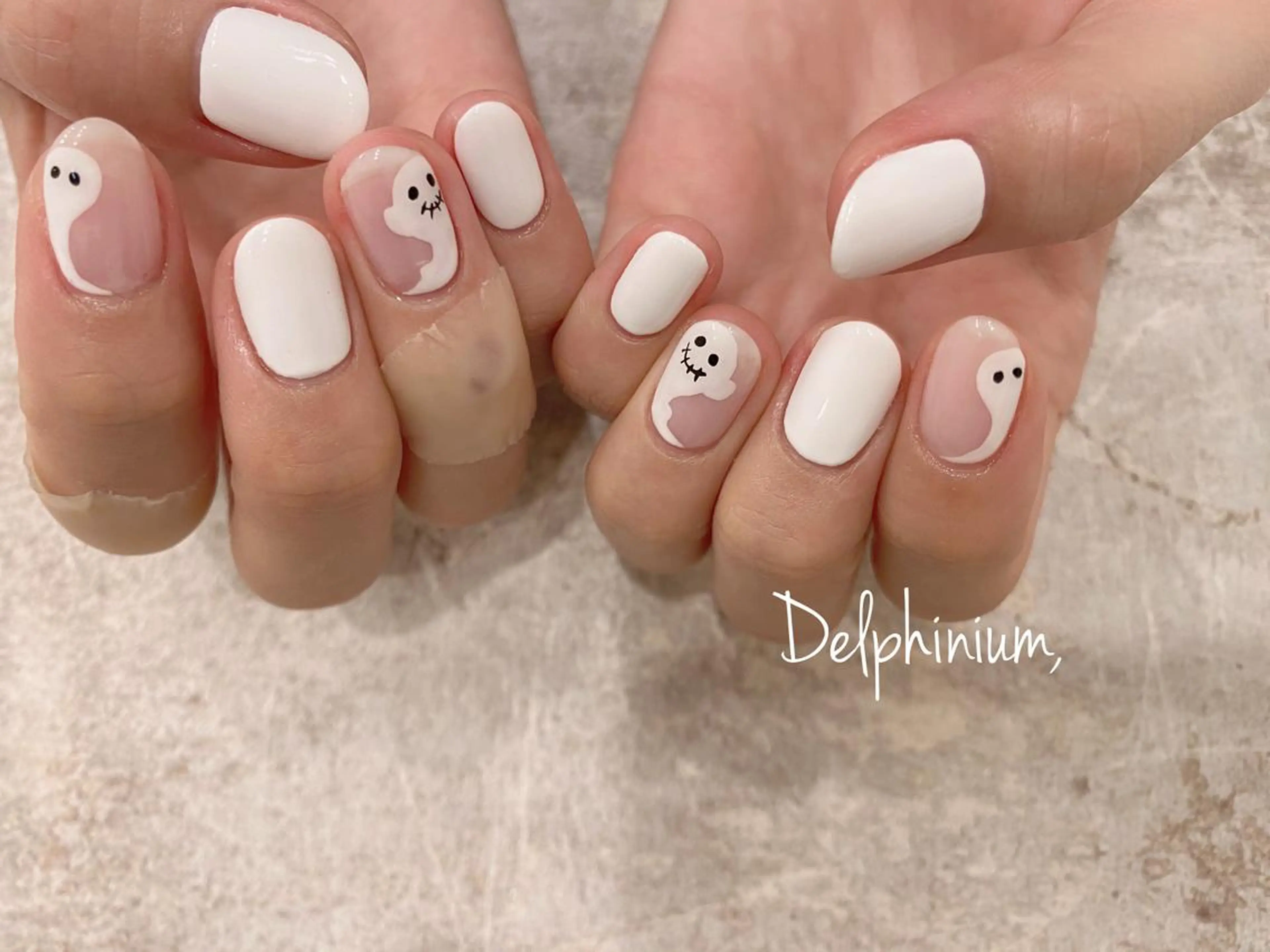 ネイル ハロウィン ホワイト ハンドネイル 岡本 友恵のネイルデザイン