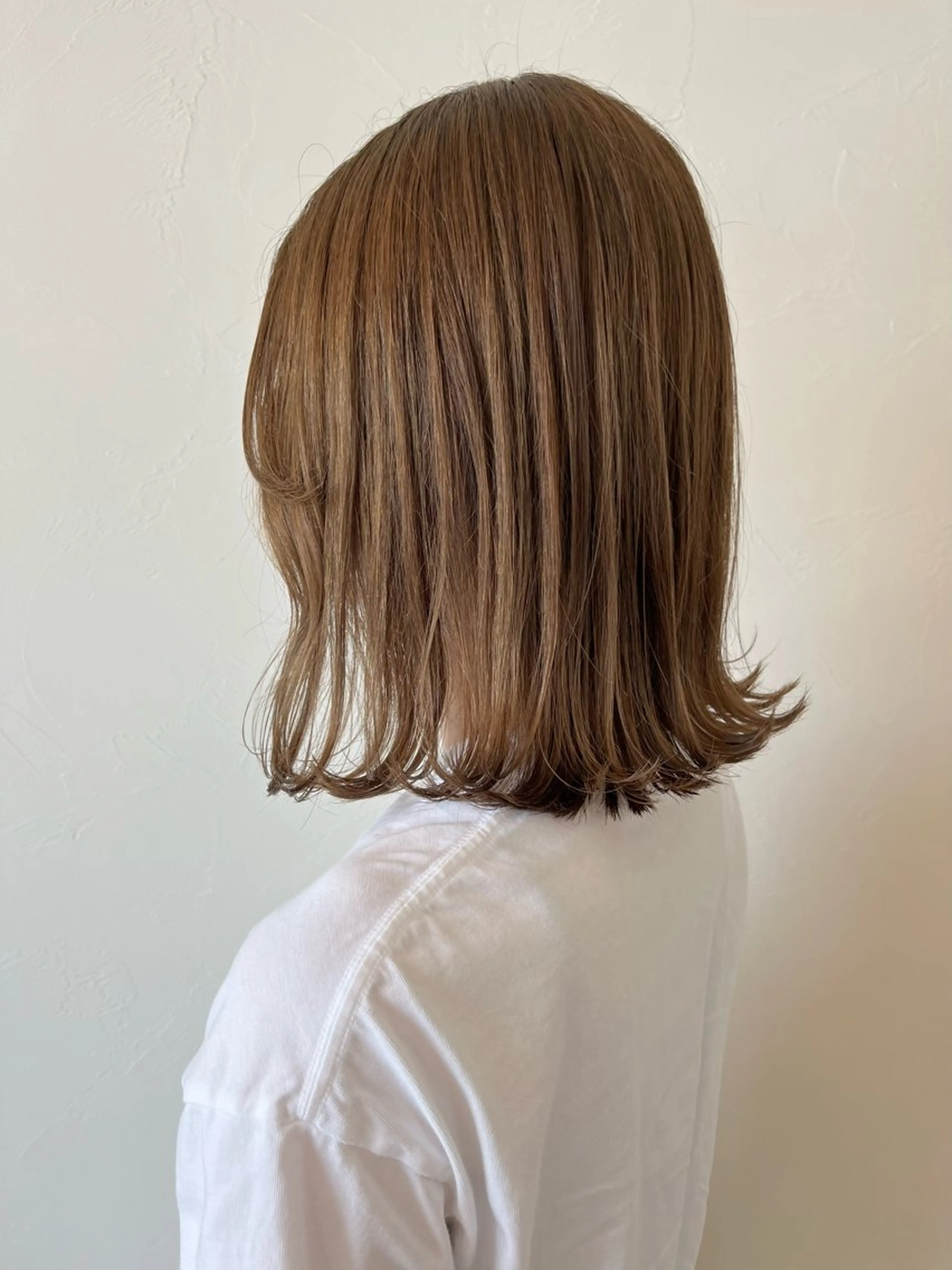 ミディアム カラー Agu hair time所属・time_ メラニーのヘアスタイル