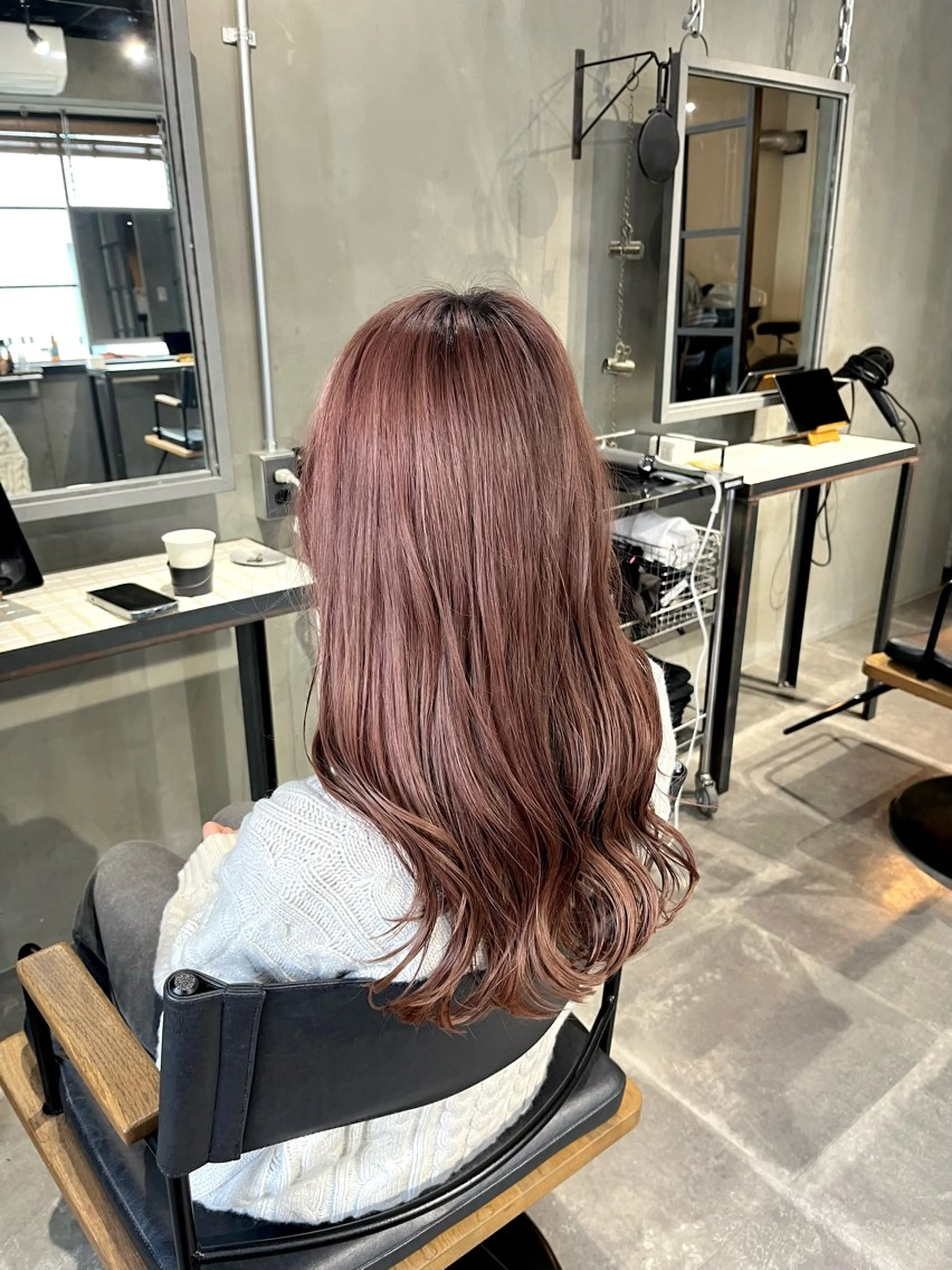 ロング カラー ベージュカラー 透明感カラー ピンクカラー ピンクベージュ ヘアカラー トリートメント 透明感♥韓国ヘア HINAのヘアスタイル