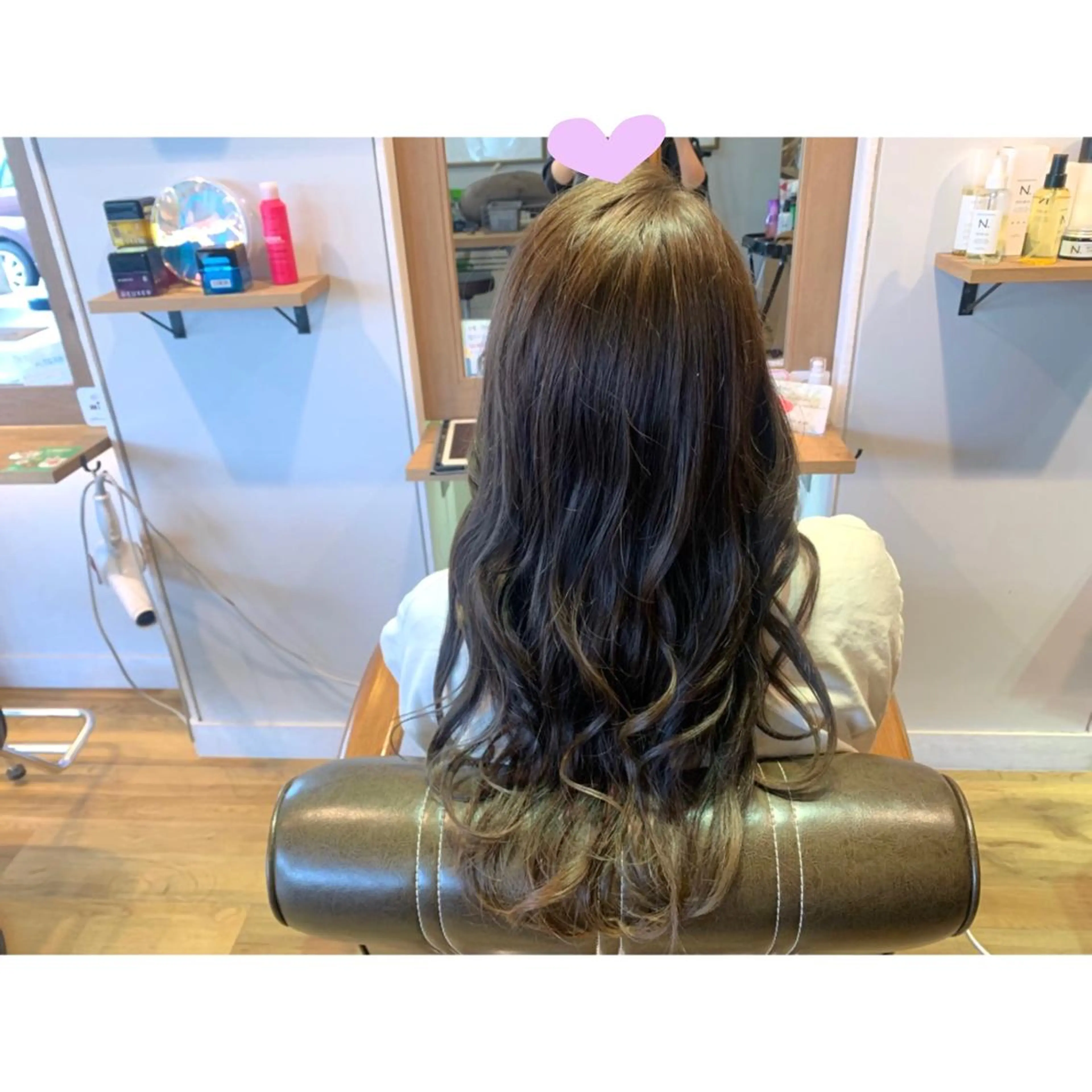 ロング カラー ヘアカラー トリートメント ツキダテ ユイのヘアスタイル