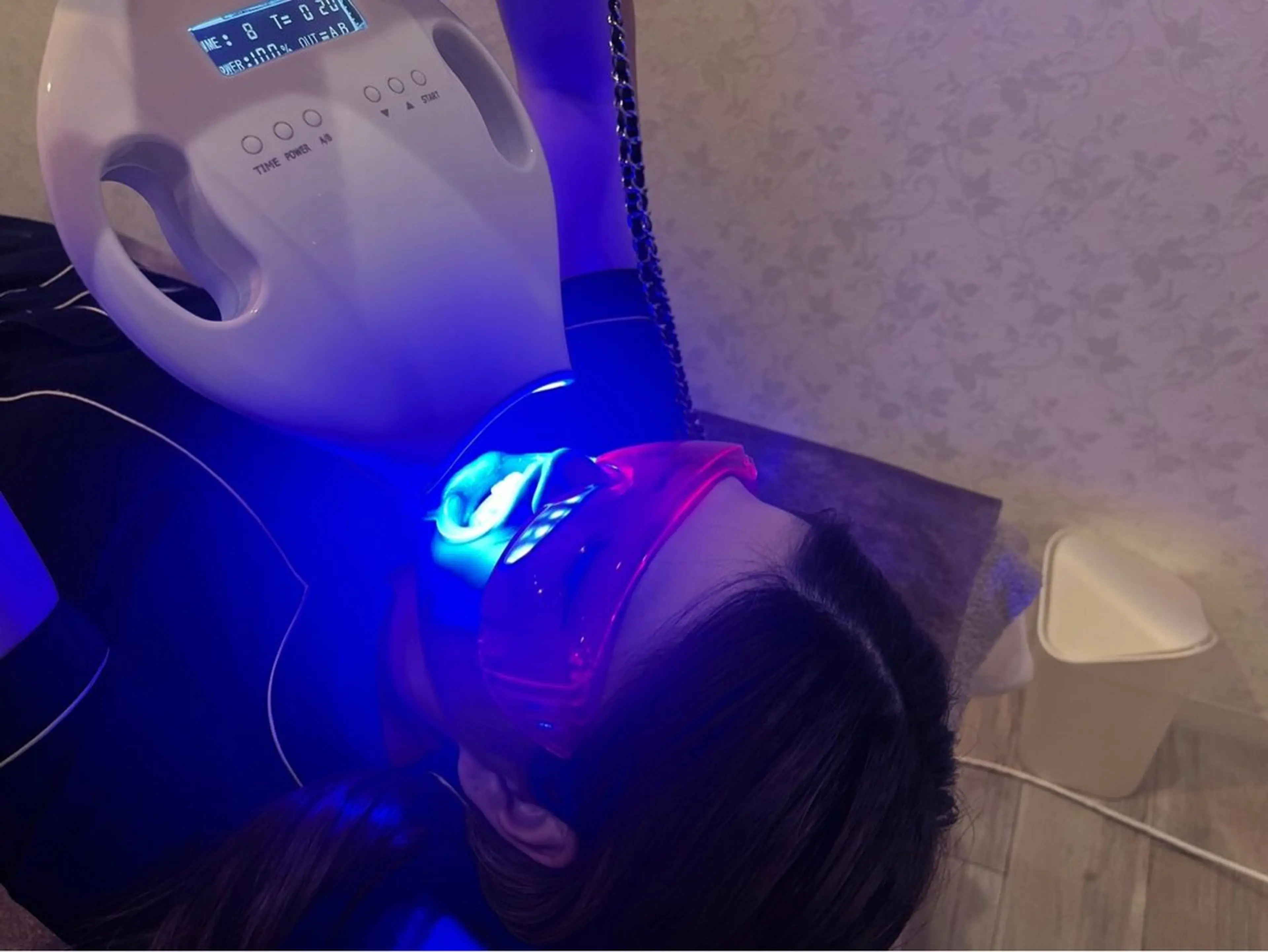 【超お得🉐ホワイトニング】15分照射✖️3回 通常14,940円が→15分✖️3回4,980円の写真