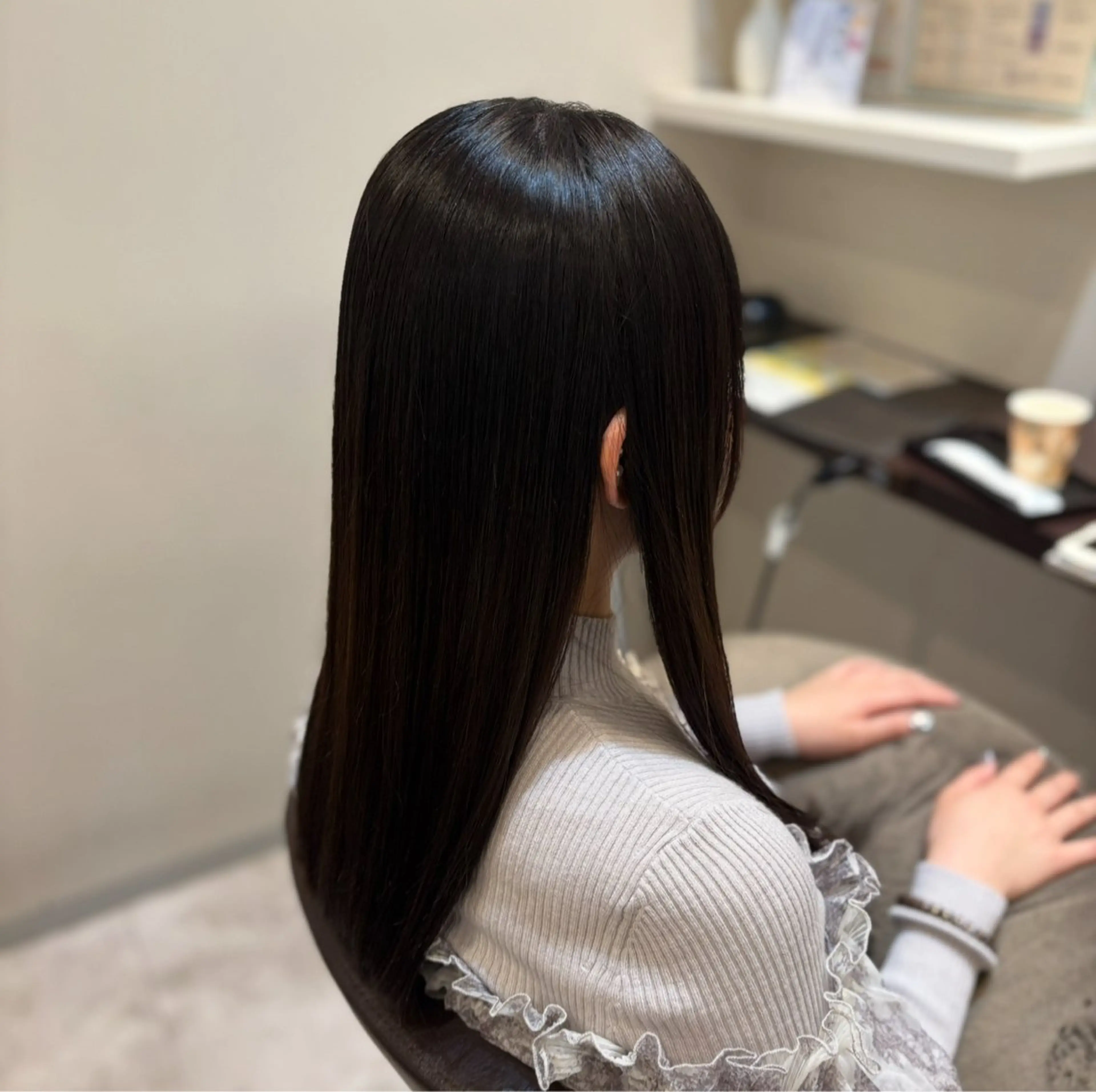 ロング カット 縮毛矯正 山下 ちひろのヘアスタイル
