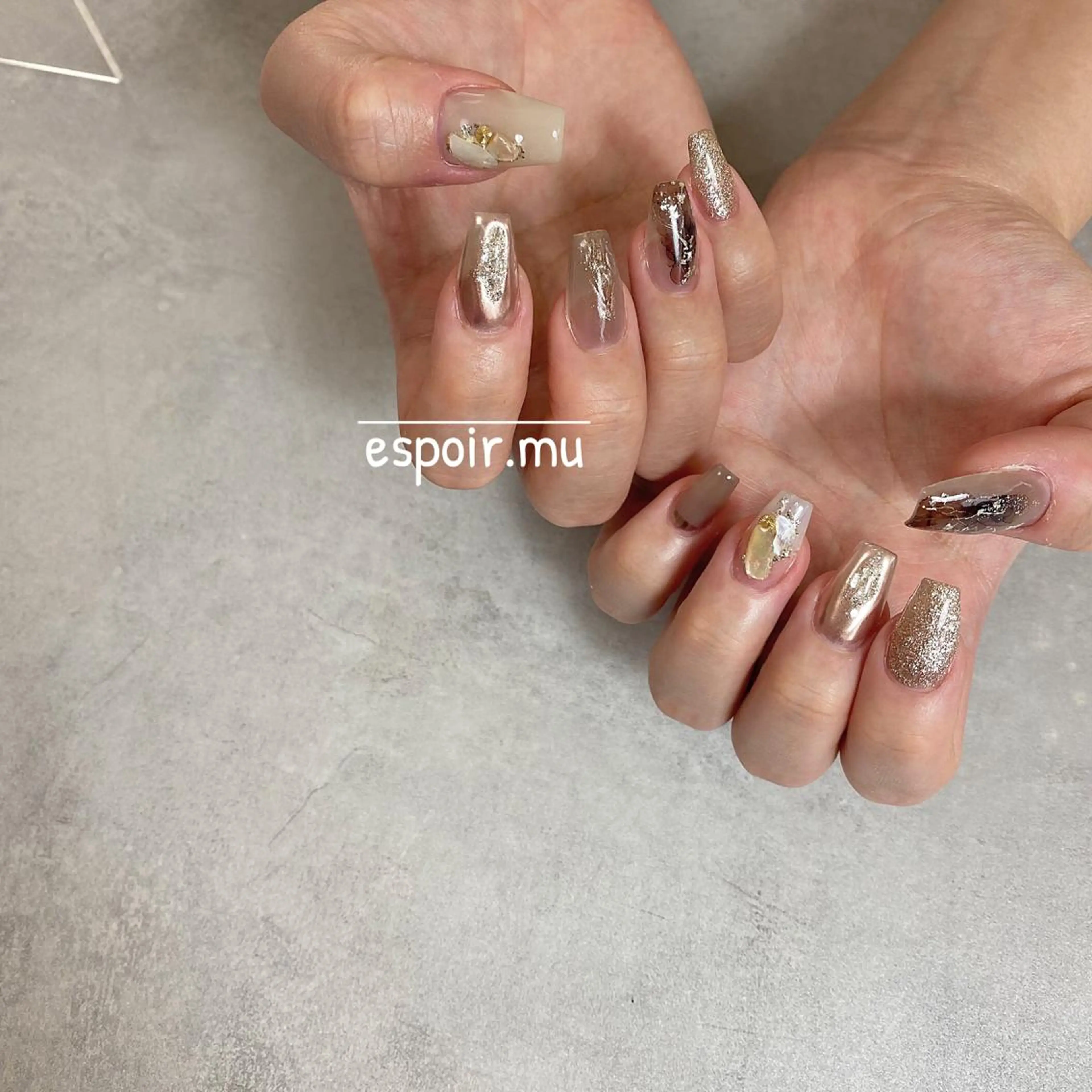 ロング ネイル espoir. muのネイルデザイン