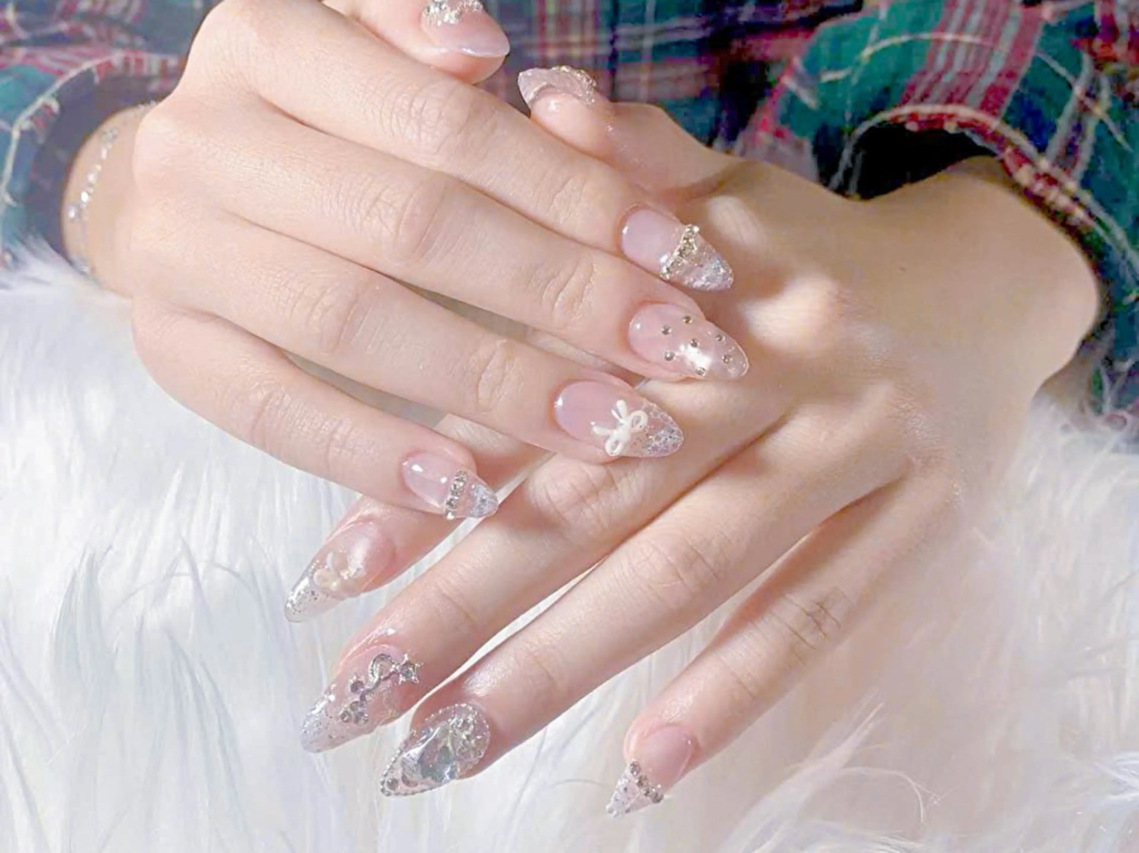 ネイル NekoNailsalon所属・グエン アンのネイルデザイン