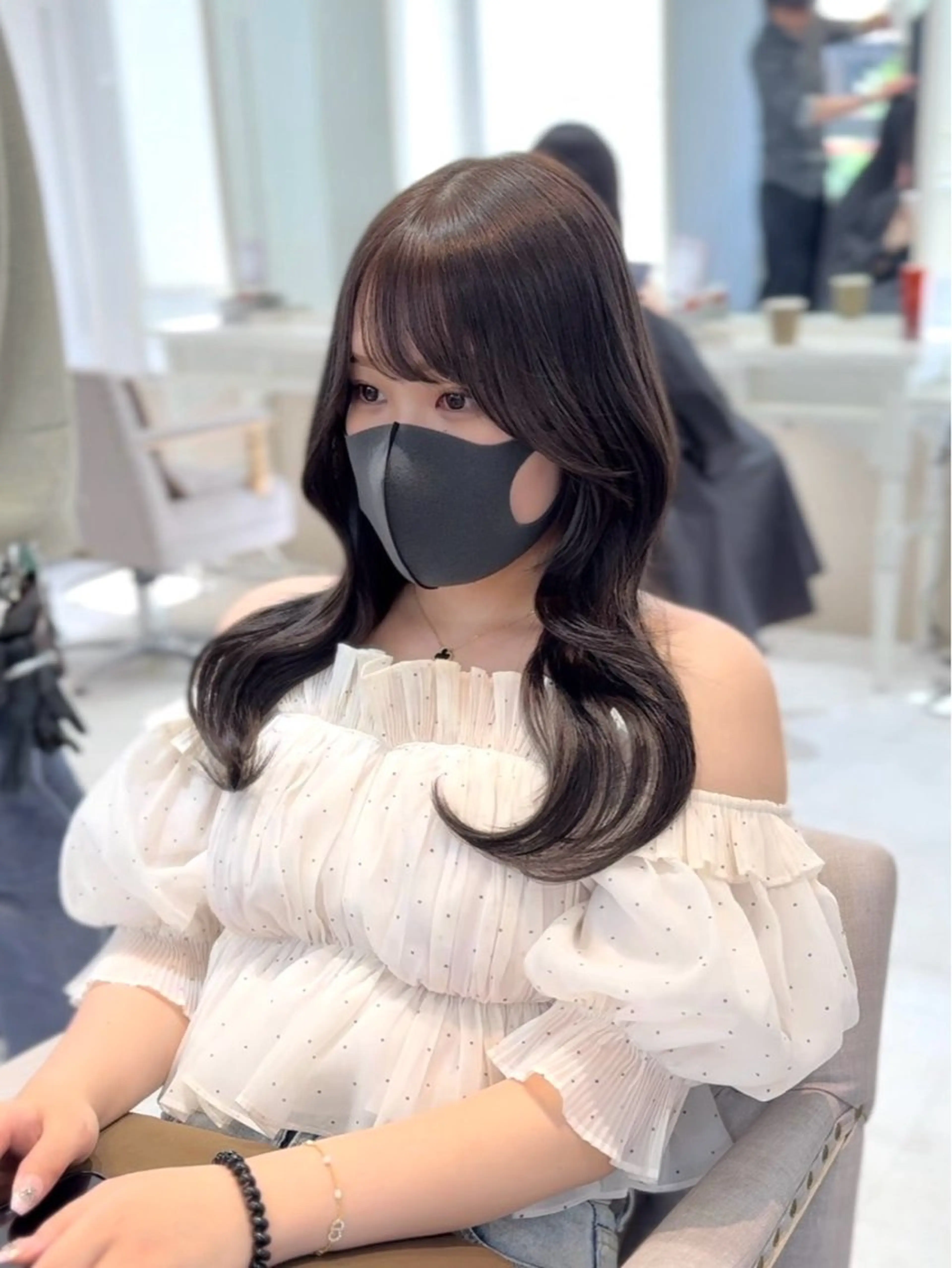 ロング 三宮/レイヤーカット /髪質改善/縮毛矯正のヘアスタイル