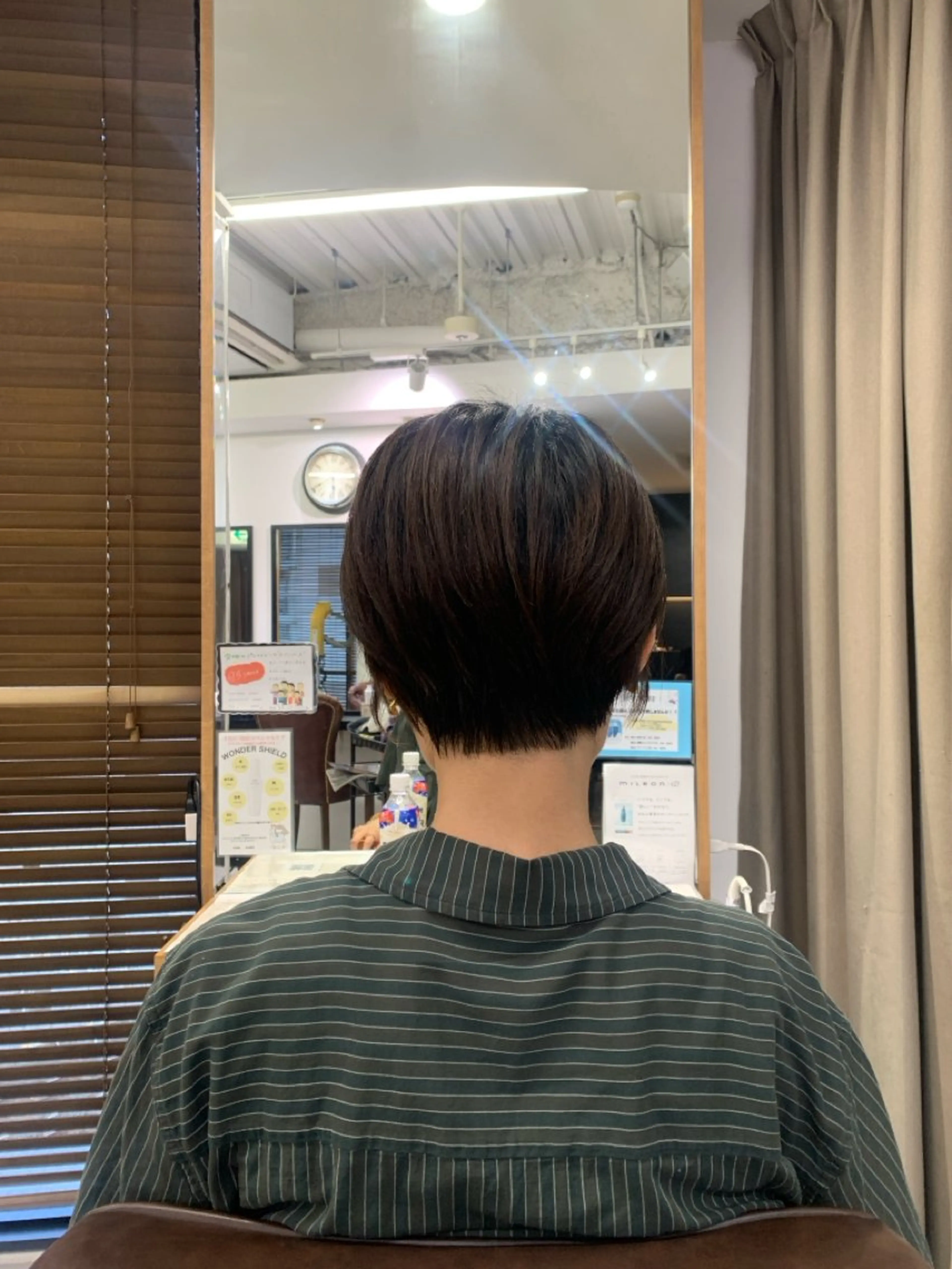 ショート レイヤーカット 西宮北口/みなみのヘアスタイル